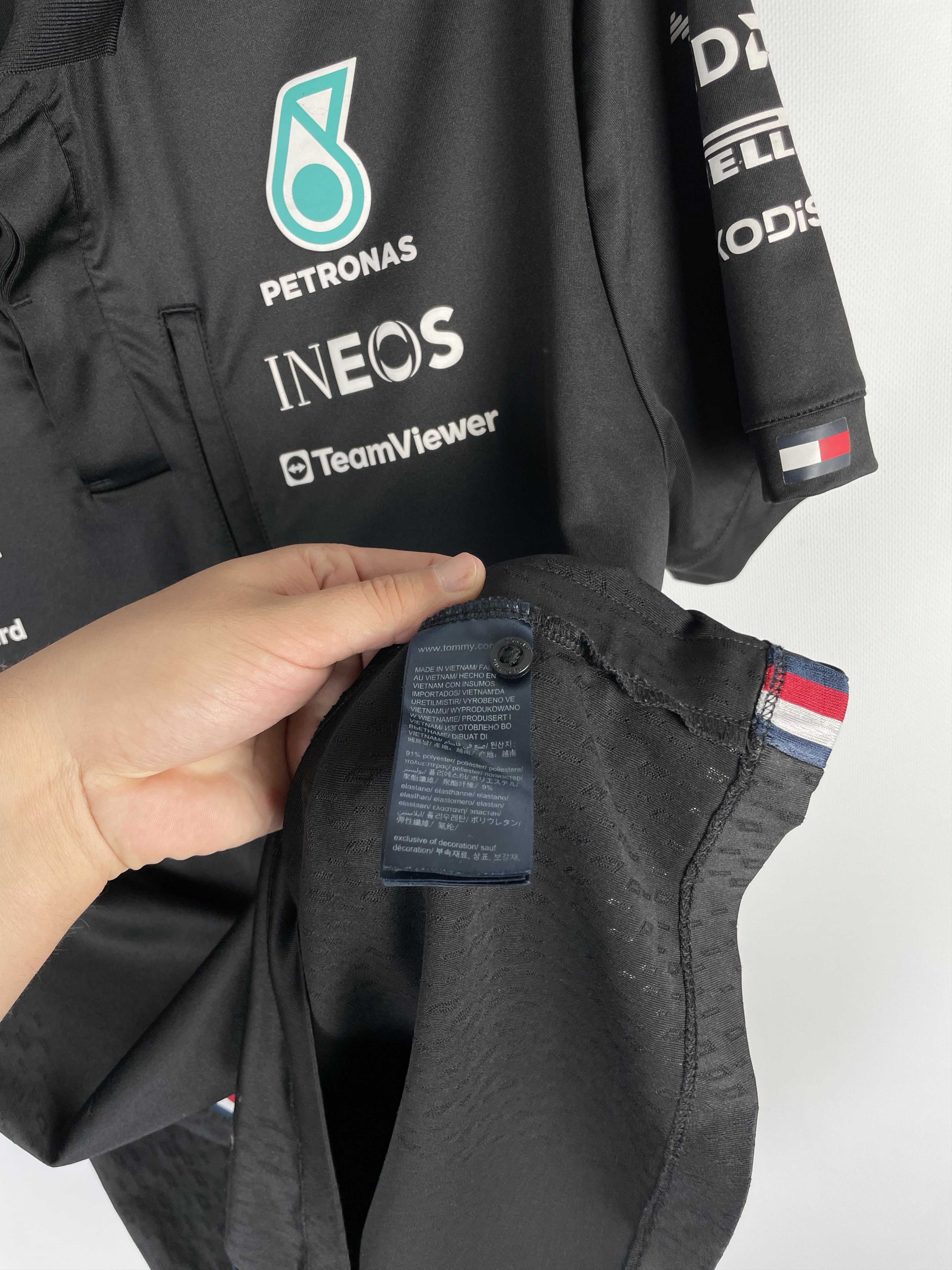 Mercedes-Benz × Vintage Mersedes Benz AMG shirt polo Petronas Size US L / EU 52-54 / 3 - 9 Thumbnail