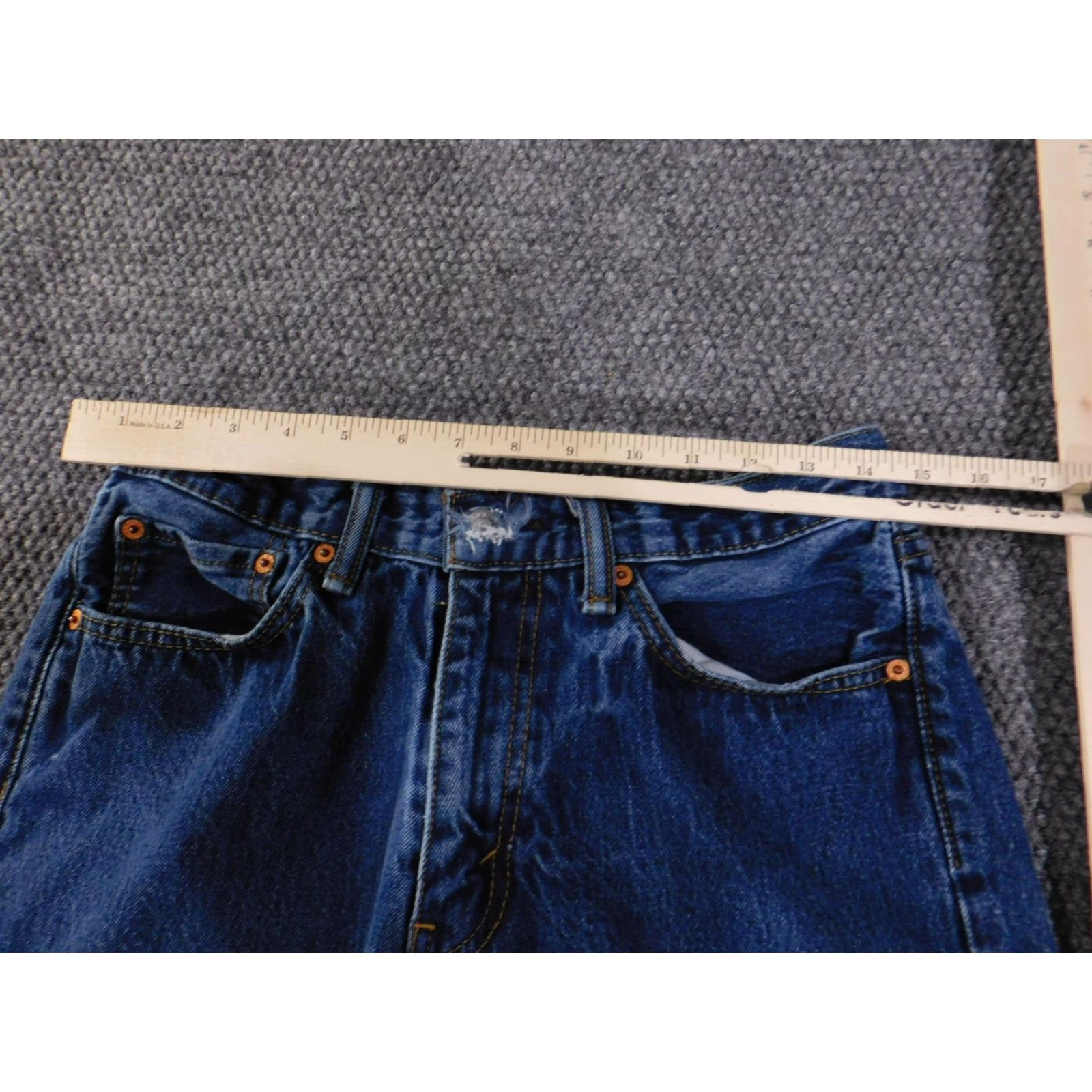 Levi's Levi's 505 Jeans Mens 33x30 Blue Denim Regular Fit Straight Leg Zip Fly Classic Size US 33 - 4 Thumbnail
