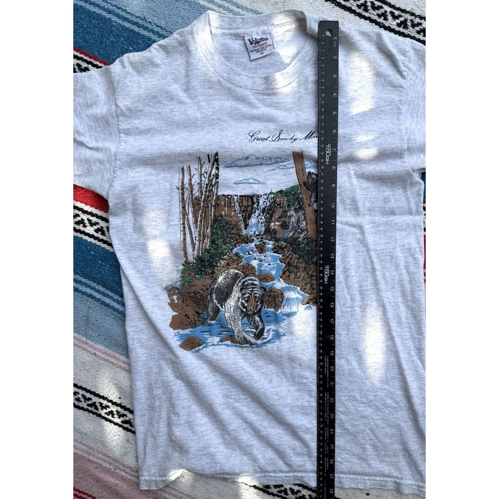 Vintage VINTAGE Great Smoky Mountains Bear Waterfall Outdoor Nature Print Shirt Mens M Gray 80s USA Animals Volunteer Knit Apparel Size US M / EU 48-50 / 2 - 5 Thumbnail