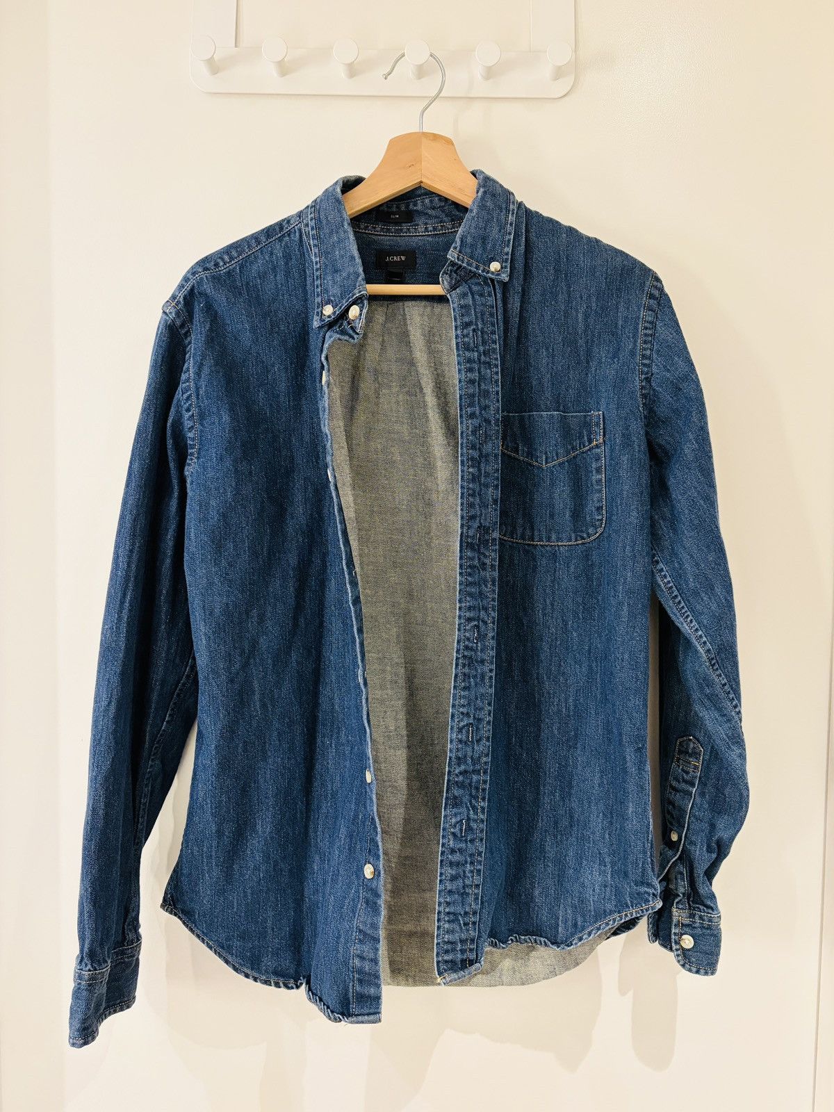 J.Crew J.Crew Slim Denim Shirt — Medium Wash Size US M / EU 48-50 / 2 - 1 Thumbnail