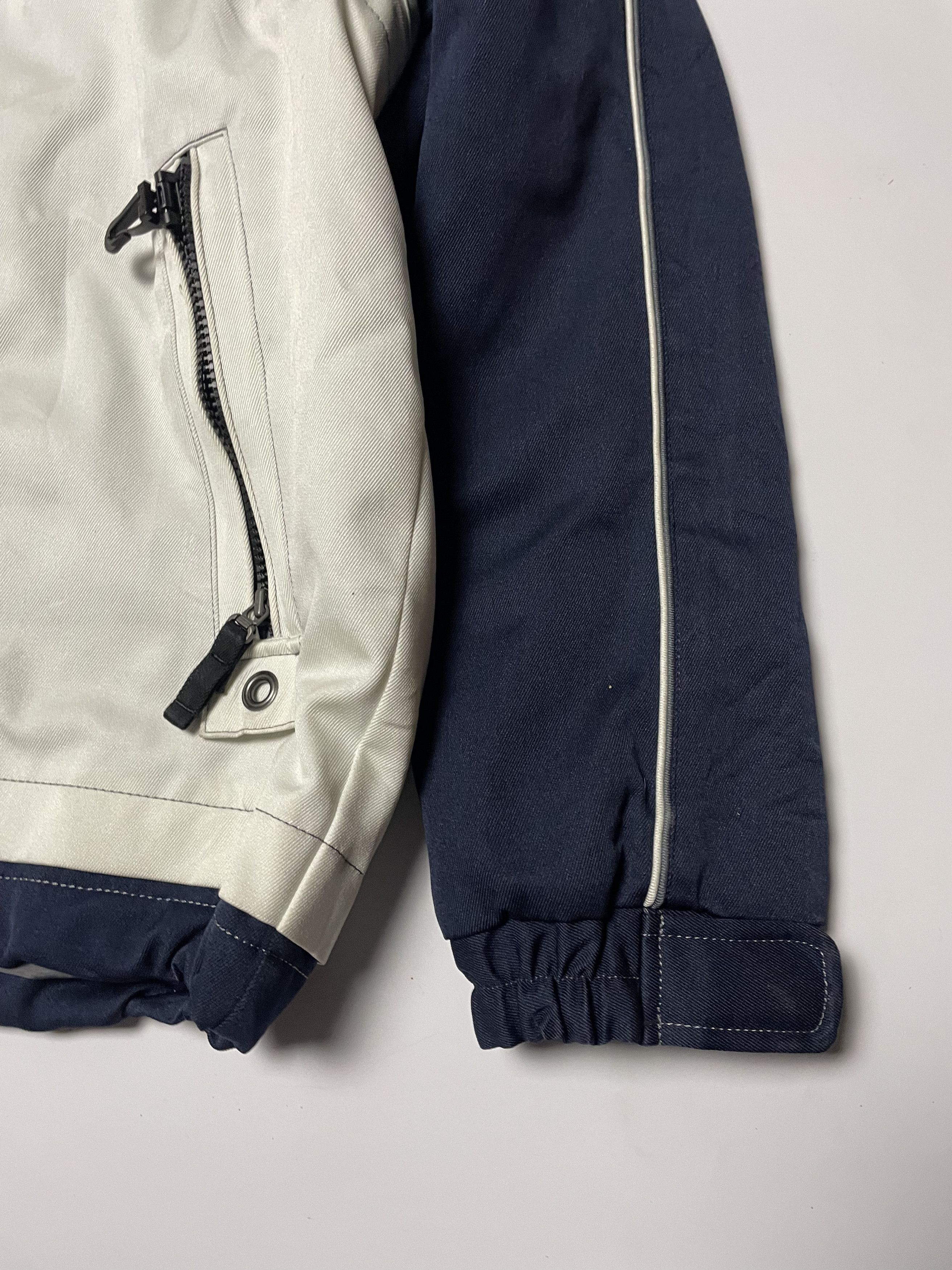 Descente Descente Skii Jacket Medium size Size US M / EU 48-50 / 2 - 5 Thumbnail