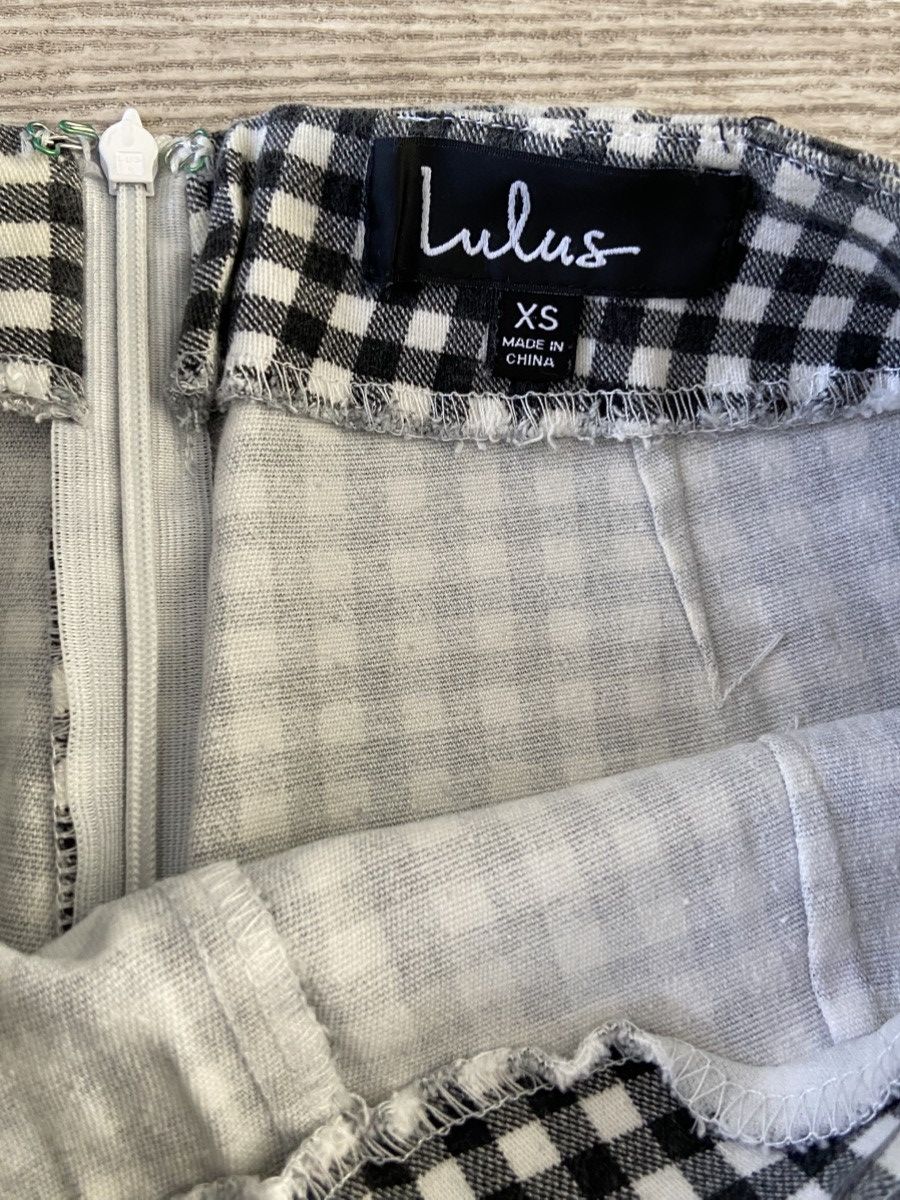Lulus Lulus women’s pants. Size: XS. Size 26" / US 2 / IT 38 - 5 Thumbnail