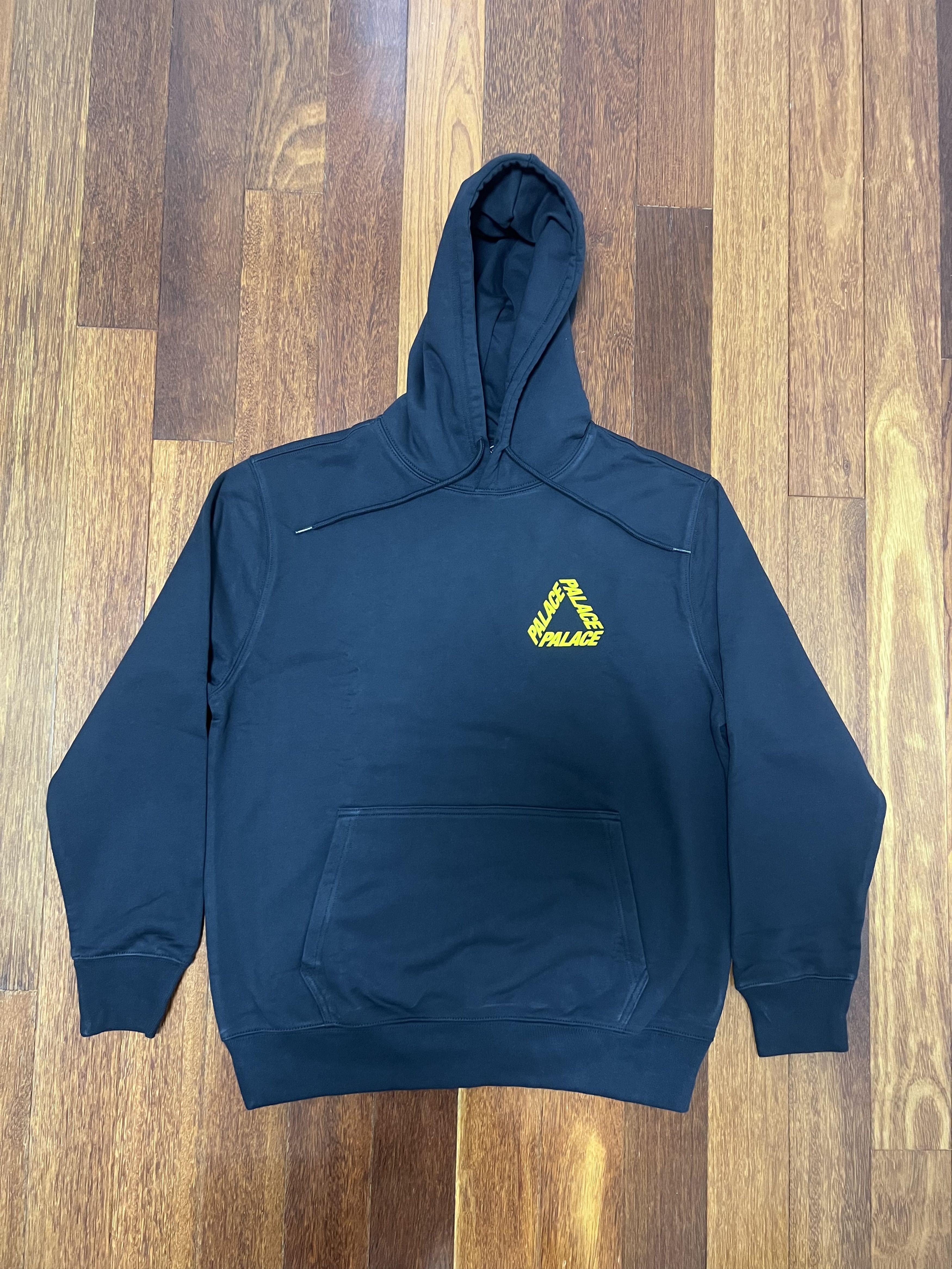 Palace 💚 2019 Palace Flocka P3 Hoodie Black Large NEW Size US L / EU 52-54 / 3 - 4 Thumbnail