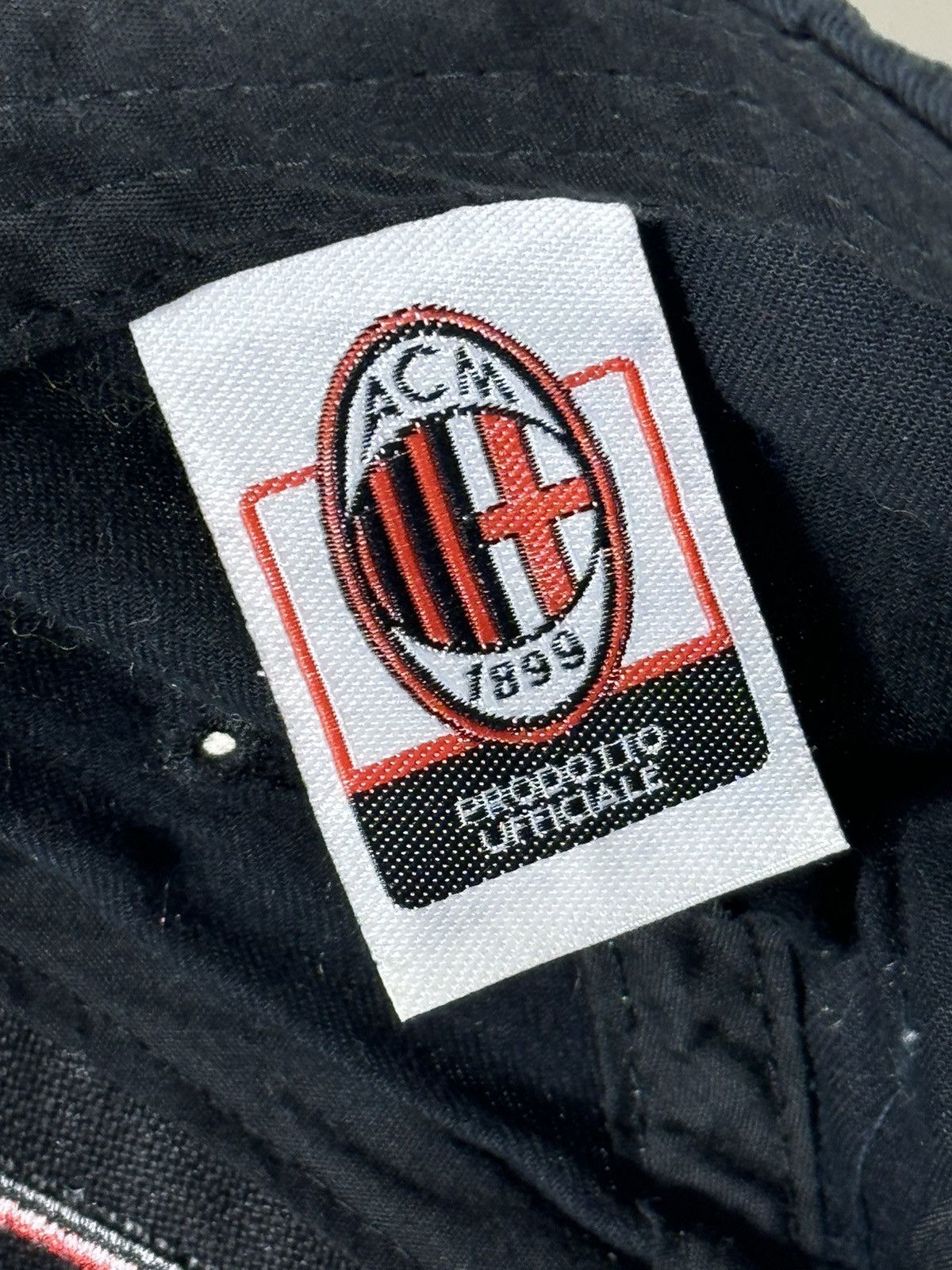 Vintage Milan FC 1899 Football Soccer Vintage Fan Cap Size ONE SIZE - 5 Thumbnail