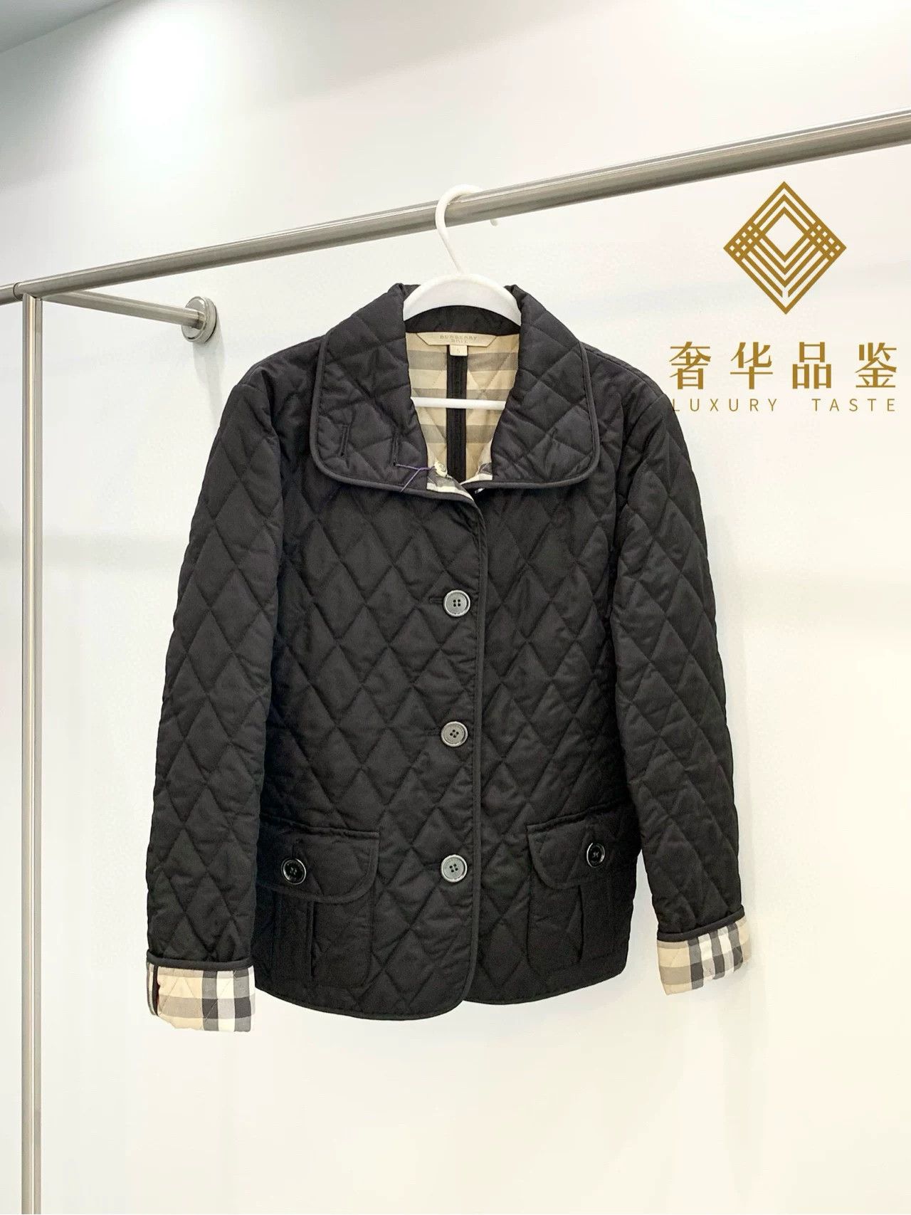 Burberry Burberry Black Diamond-Quilted Jacket Size S / US 4 / IT 40 - 1 Thumbnail