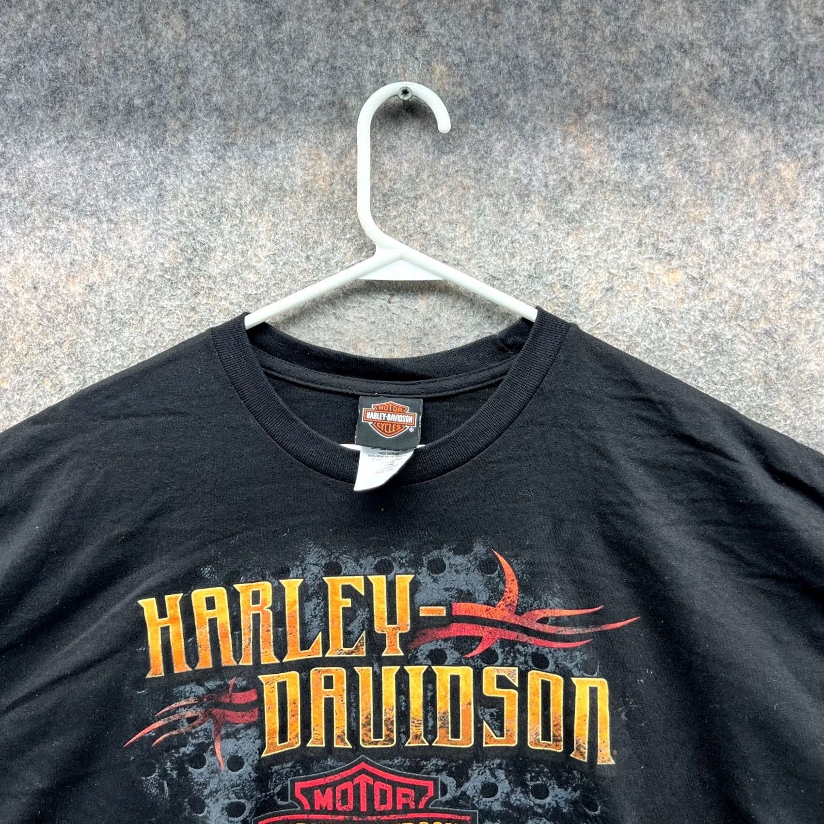 Harley Davidson Harley-Davidson Shirt Men 2XL Black Crewneck Short Sleeve Logo Motorcycle 2018 Vintage No N/A Size US XXL / EU 58 / 5 - 7 Thumbnail