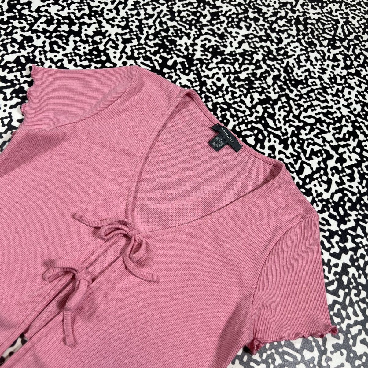 Vintage Vintage Y2K Japanese Style Stripe Cripped Sexy T-shirt Size S / US 4 / IT 40 - 2 Thumbnail