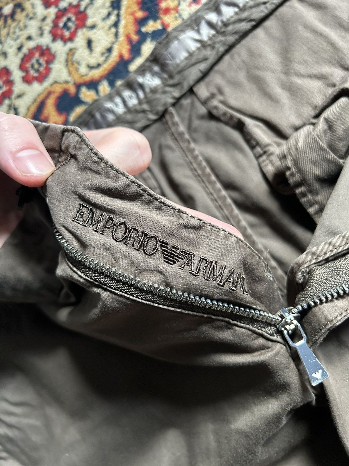 Emporio Armani Vintage emporio armani rare pants metal logo Size US 34 / EU 50 - 11 Thumbnail
