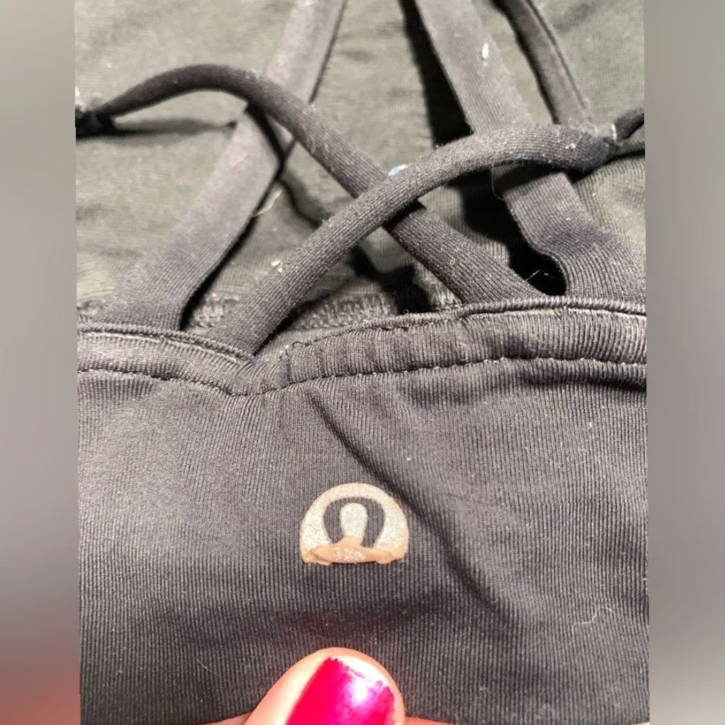 Lululemon Lululemon Bra Sports Black Women M Soul Cycle Strappy Sports Bra 6 Womens Size ONE SIZE - 4 Thumbnail