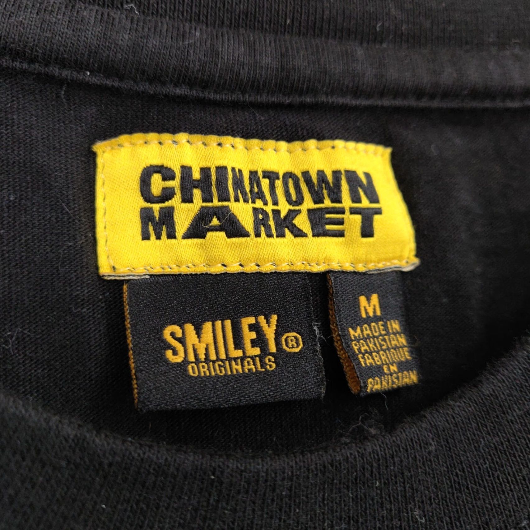 Vintage Chinatown Market X Smiley Shirt Mens Medium Black UO Exclusive Quarters Size US M / EU 48-50 / 2 - 6 Thumbnail