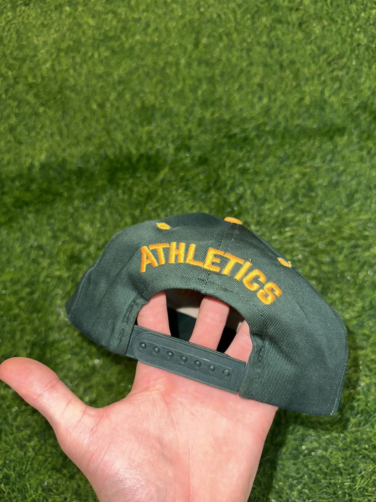 MLB Vintage mlb oakland athletics hat Size ONE SIZE - 3 Thumbnail