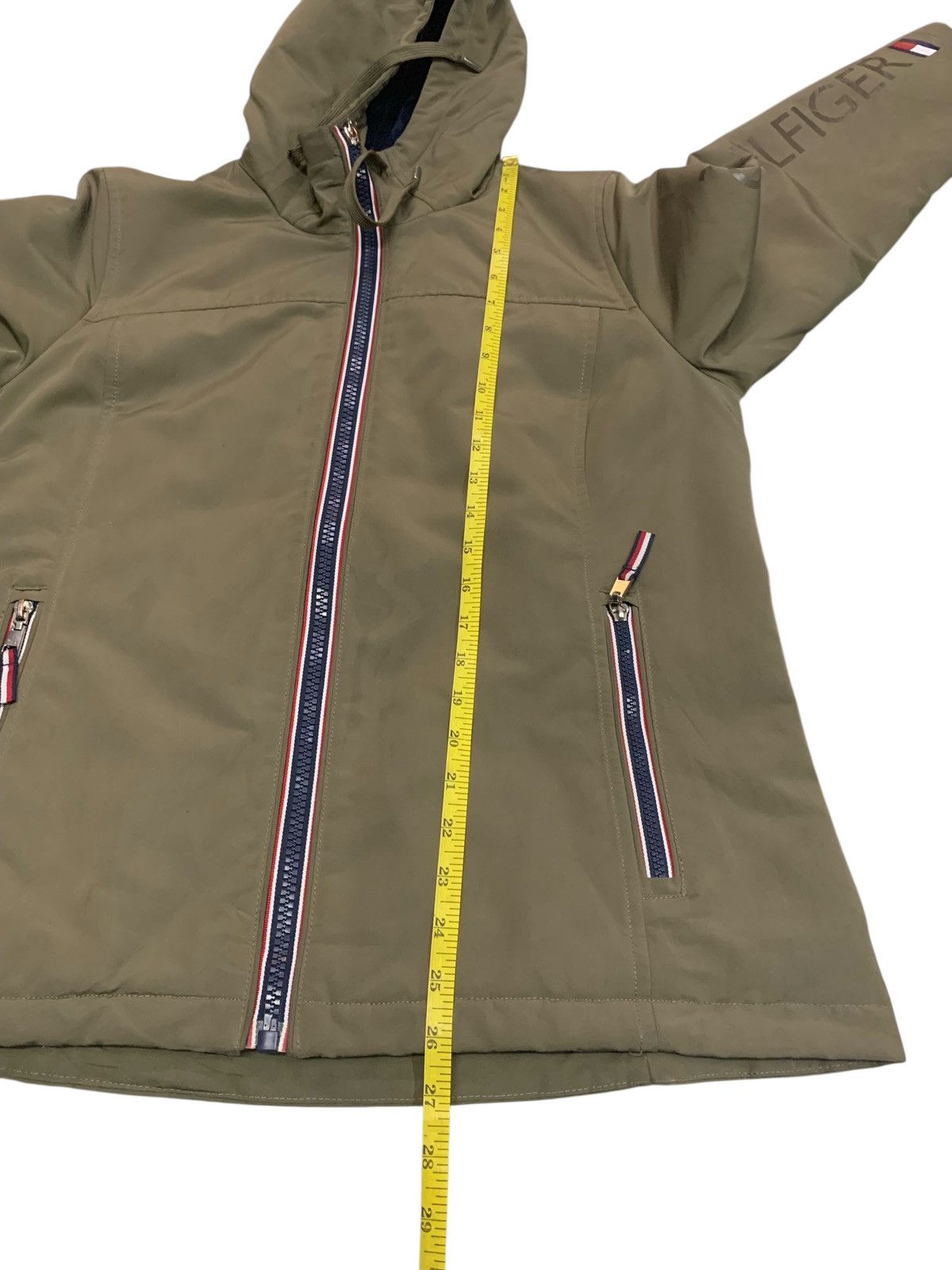 Tommy Hilfiger Rare Tommy Hilfiger Big Logo Hoodie Zipper Down Jacket Size US M / EU 48-50 / 2 - 9 Thumbnail