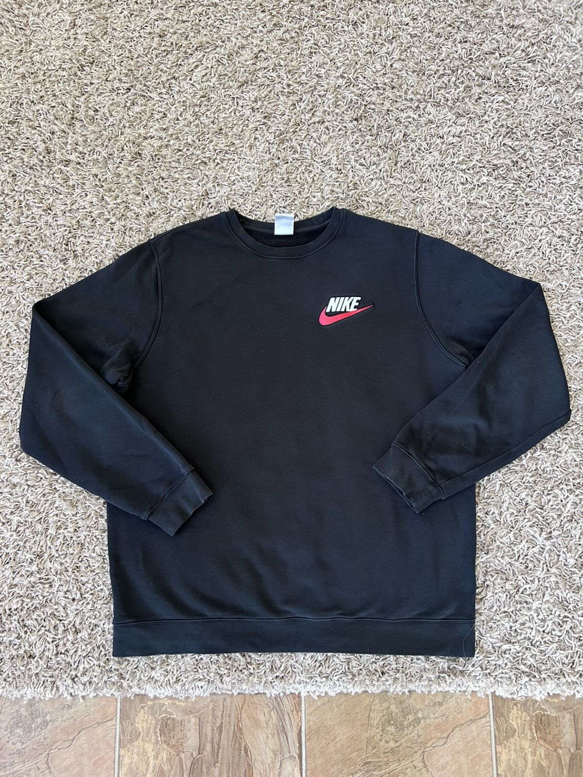 image of Nike Logo Crewneck Black Size Xl, Men's