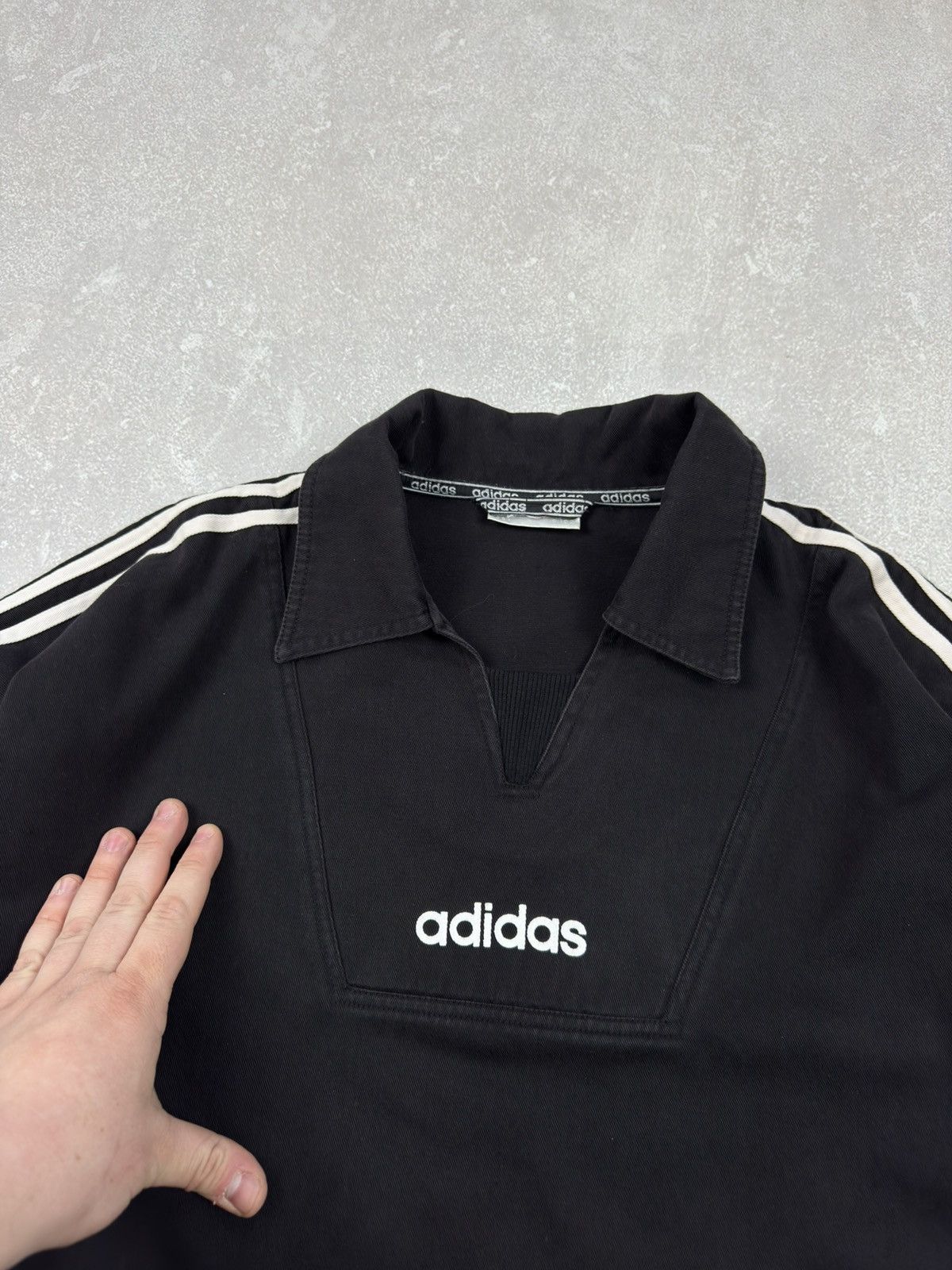 Adidas Vintage Adidas 00s Training Black Jacket Central Logo Size US L / EU 52-54 / 3 - 4 Thumbnail