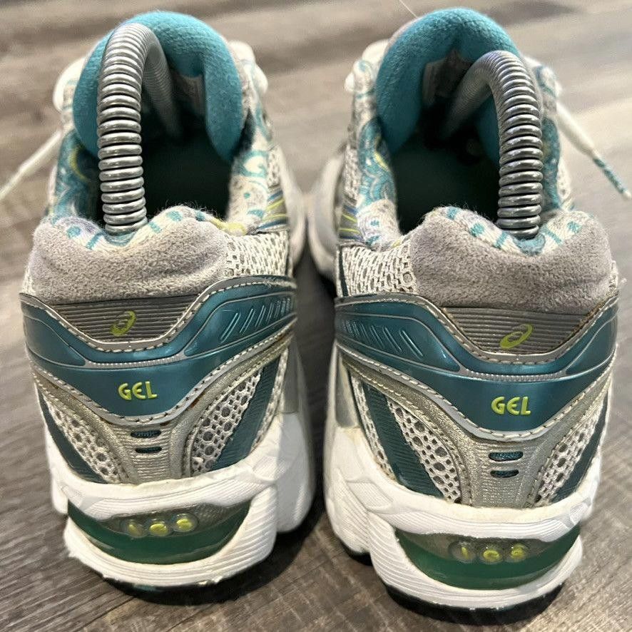 Asics ASICS • WMNS GEL-Kayano 17 (6M) Size US 6 / EU 39 - 7 Thumbnail