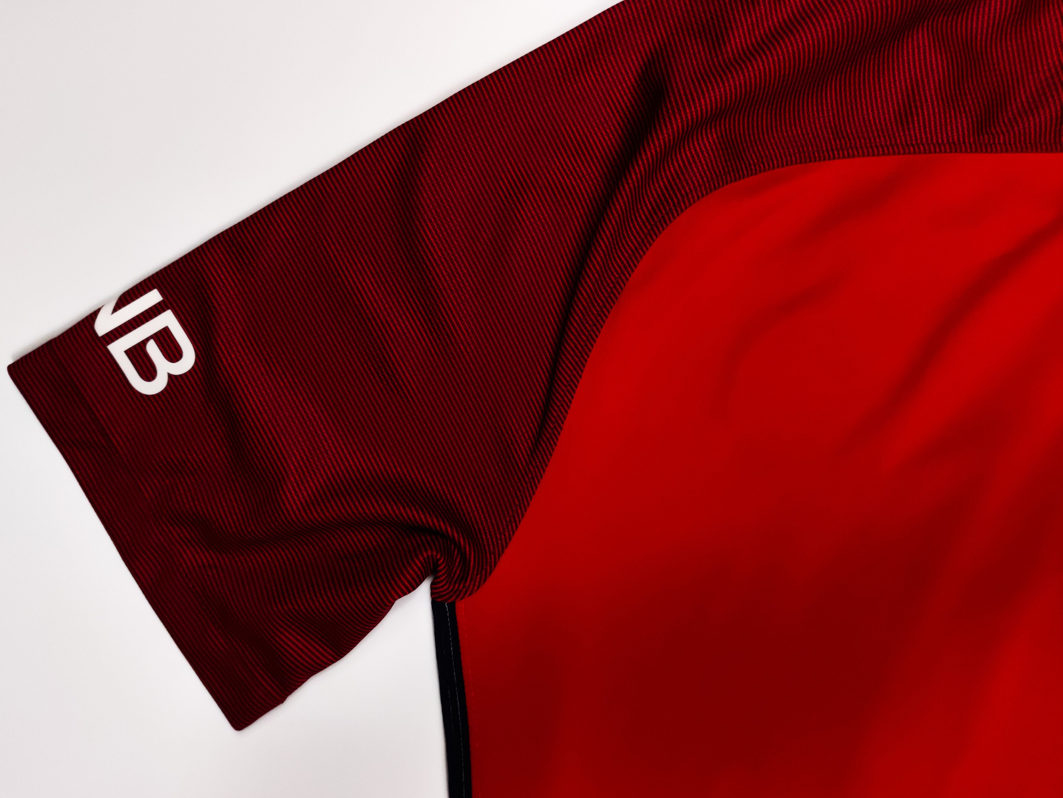Nike Paris Saint-Germain 2016 2017 Nike Away Shirt Kit Jersey PSG Size US M / EU 48-50 / 2 - 10 Thumbnail