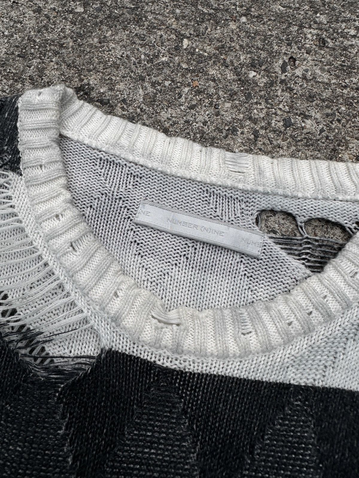 Number (N)ine Number(N)ine AW02 “The Modern Age” Knitted Striped Size US M / EU 48-50 / 2 - 5 Thumbnail