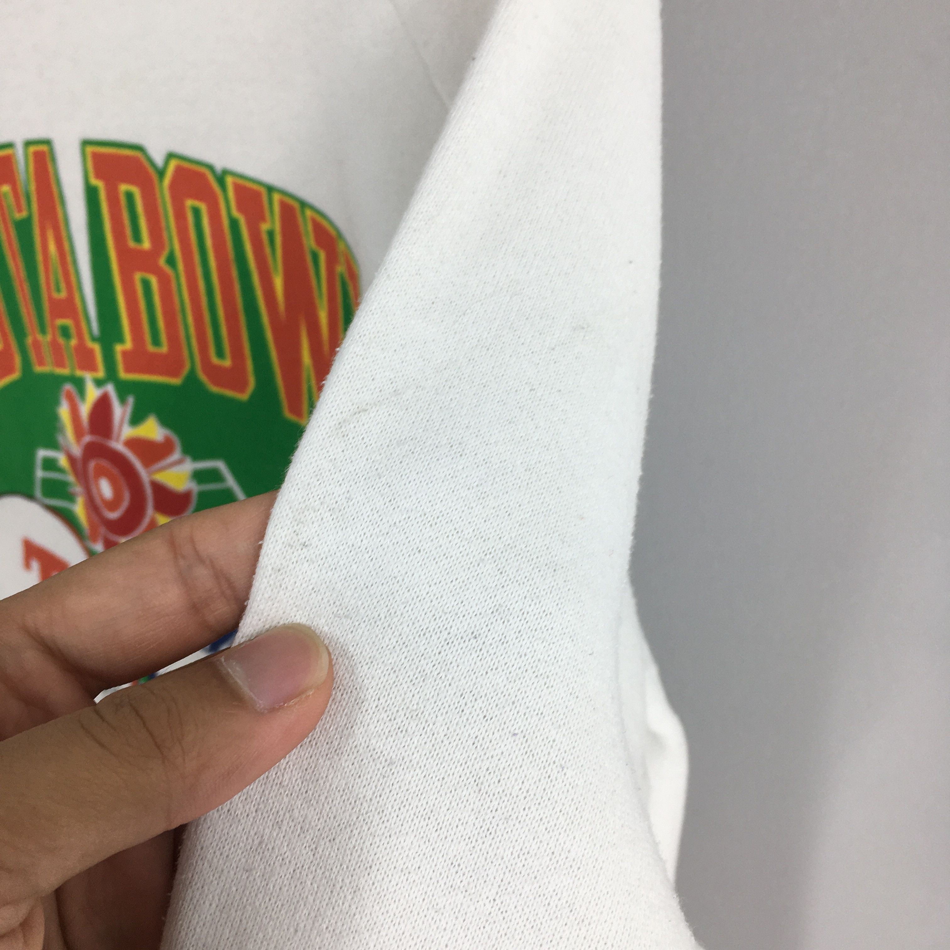 Fruit Of The Loom × NCAA × Vintage Vintage 90s Fiesta Bowl Football NCAA Sweatshirt L Size US L / EU 52-54 / 3 - 7 Thumbnail