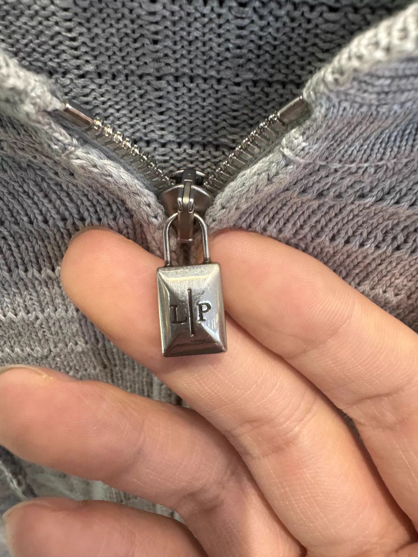 Loro Piana Loro Piana Italian gray 42 zip hoodie Size M / US 6-8 / IT 42-44 - 5 Thumbnail