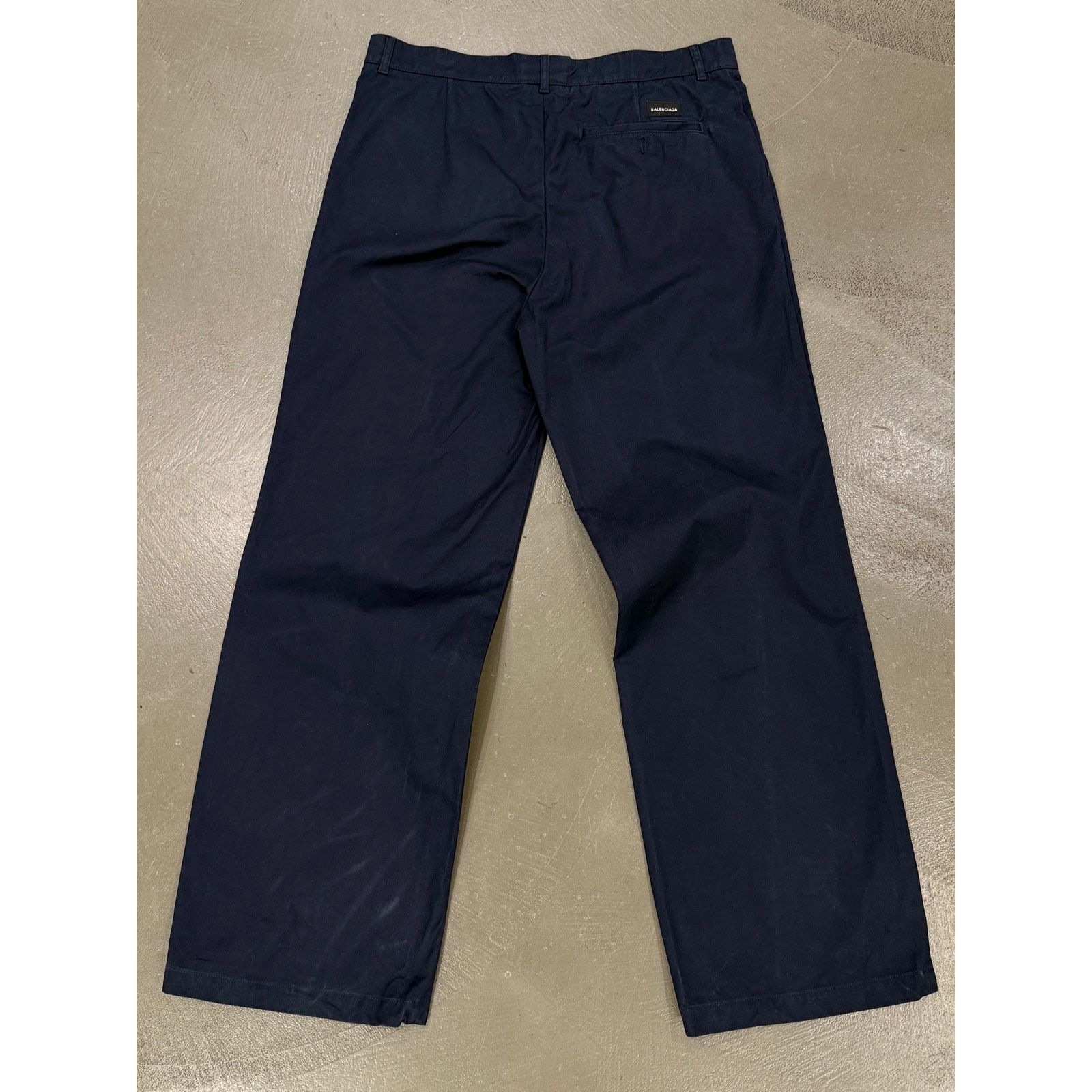 Balenciaga 2018 Balenciaga wide work trousers Size US 34 / EU 50 - 2 Thumbnail