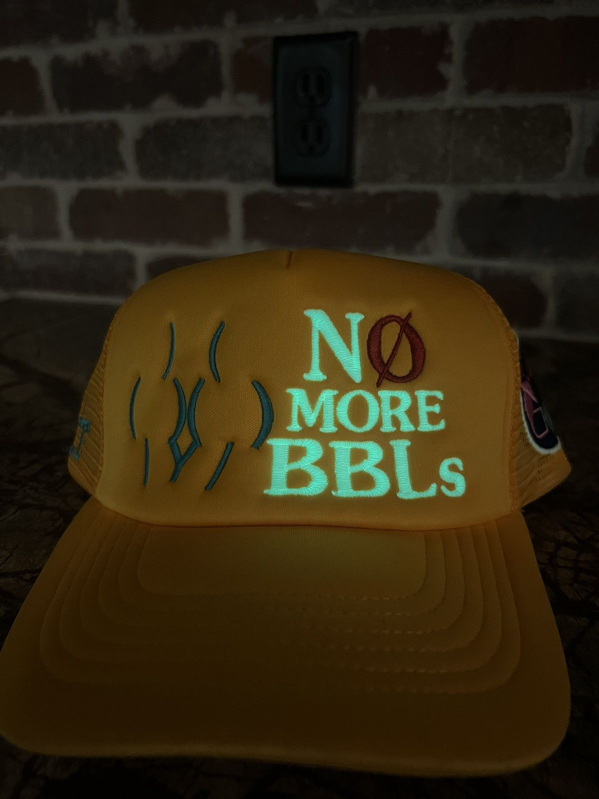 Vintage C.L.T “ NO MORE BBLS” trucker hat “Glow” Size ONE SIZE - 1 Thumbnail
