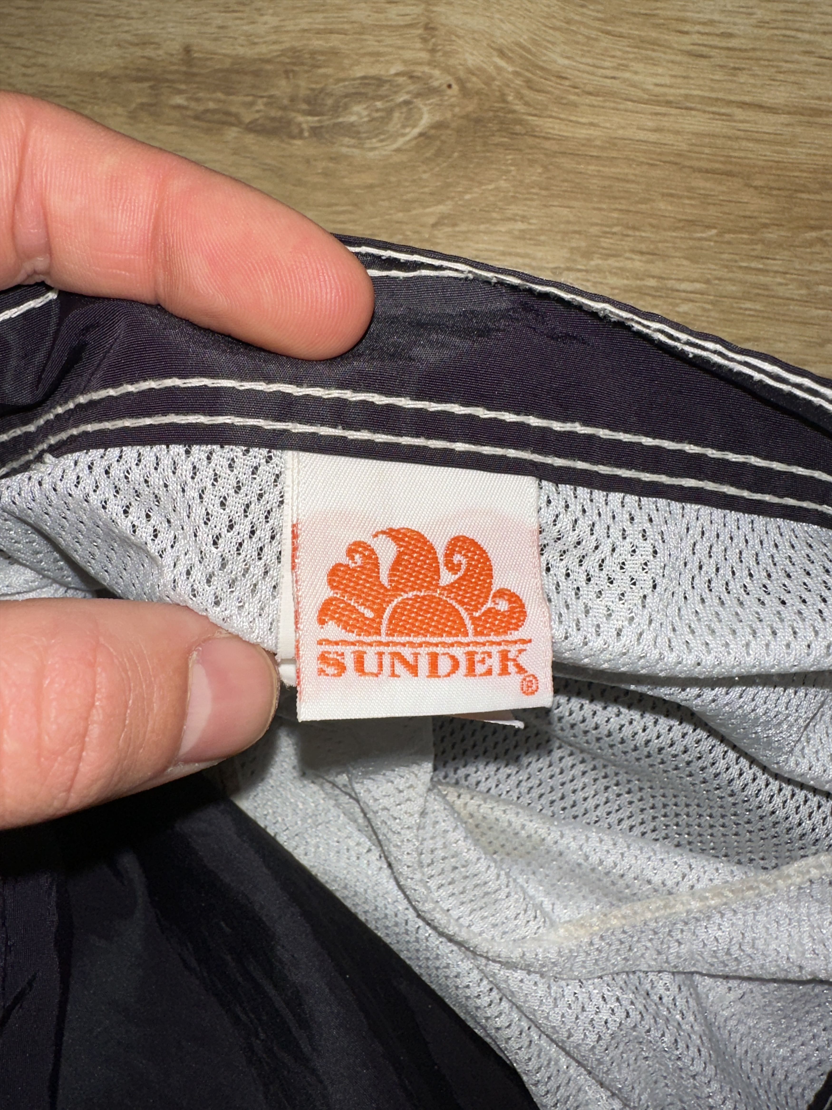 Sundek Sundek 32 Swim Shorts Black Rainbow Arc Surf Trunks Size 32 Size US 32 / EU 48 - 3 Thumbnail