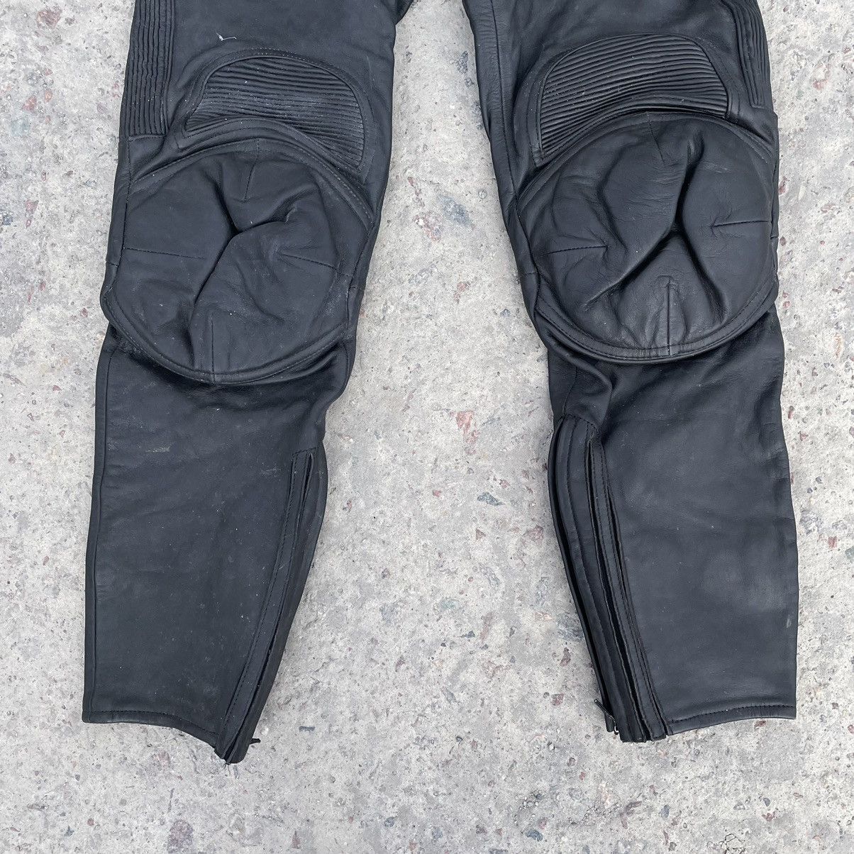Vintage Vintage Moto Leather Pants 29-30 Size Y2K 90s USA Hype Size US 29 - 4 Thumbnail