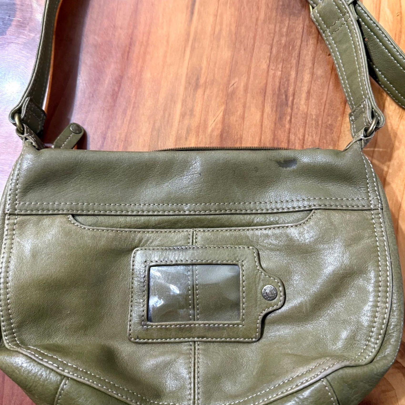 Fossil VINTAGE Fossil Leather Bag Purse Shoulder Strap Avocado Green Crescent Small Womens 10" x 7" x 4" Zipper Size ONE SIZE - 5 Thumbnail
