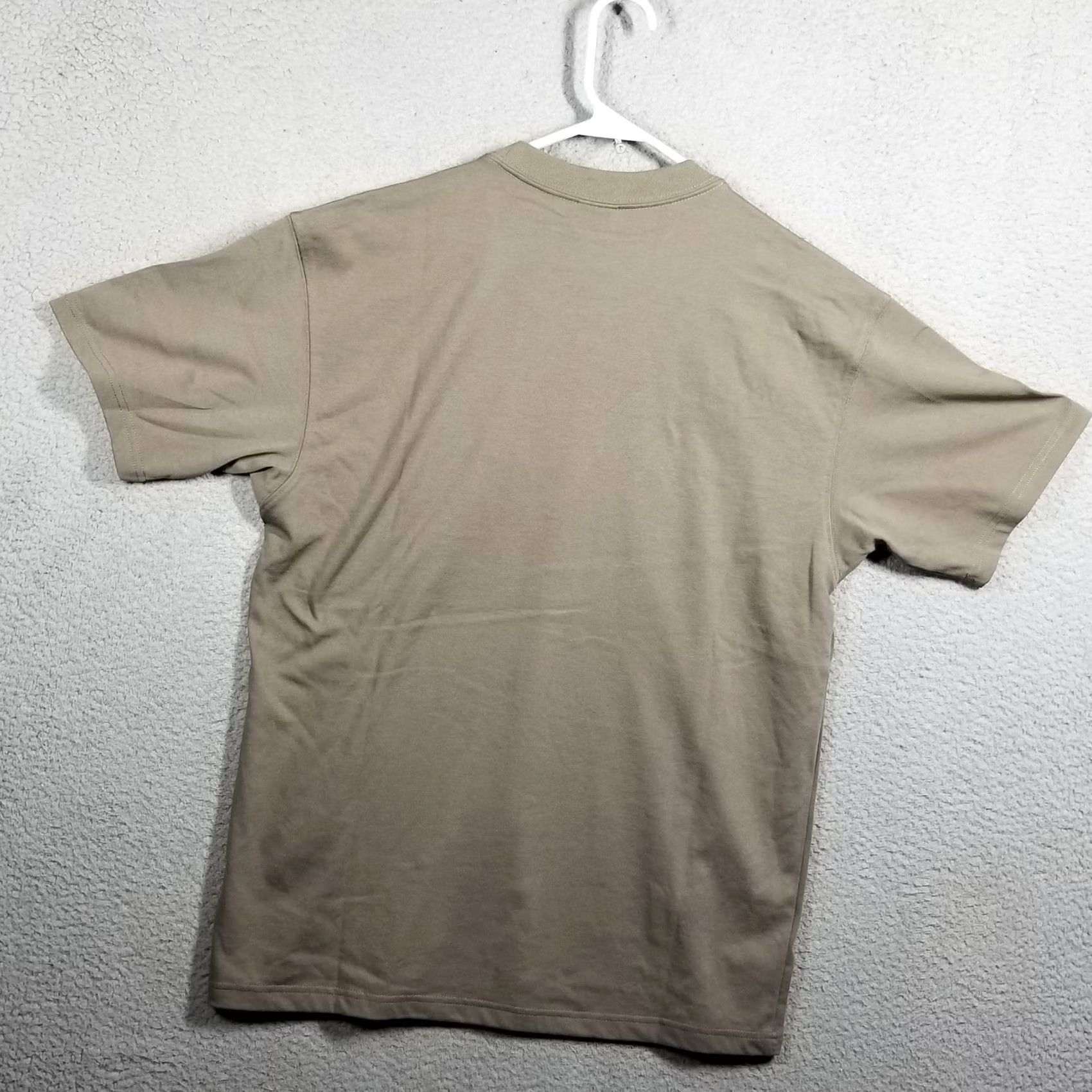Nike Nike ACG Mount Hood Tee Short Sleeve Crew Neck Adult Small Gray DV9636-040 Mens Shirt Size US S / EU 44-46 / 1 - 3 Thumbnail