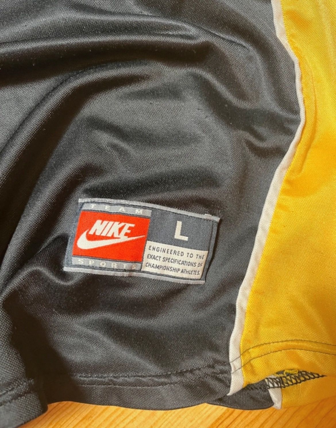 Nike Jersey Nike Borussia Dortmund S.Olivier vintage 98/00 Size US L / EU 52-54 / 3 - 4 Thumbnail