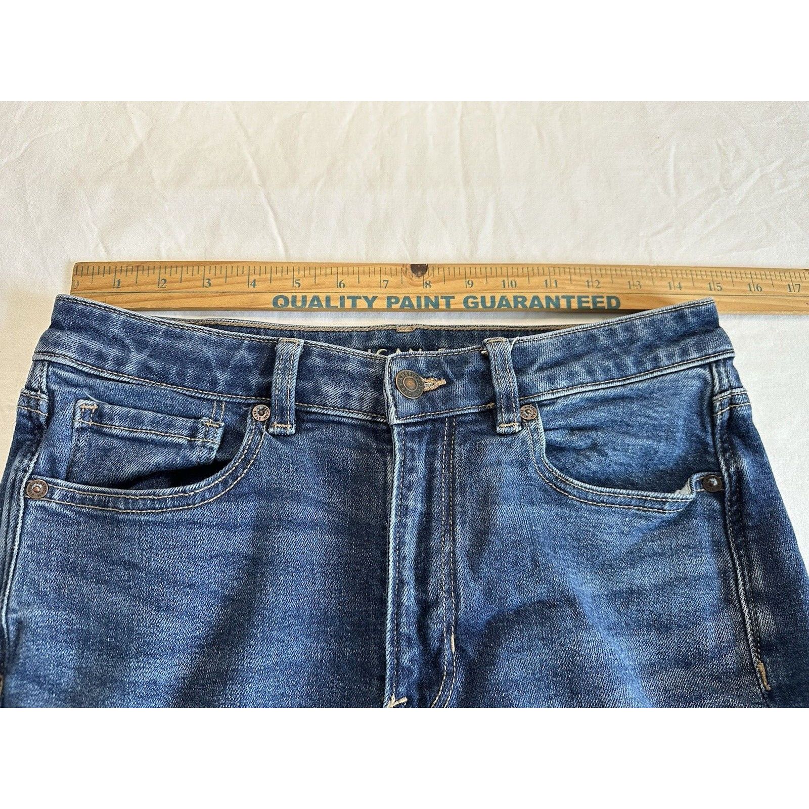 American Eagle Outfitters American Eagle Mom Jeans Blue Sz 6 Shortt Stretch Normcore Size 28" / US 6 / IT 42 - 8 Thumbnail