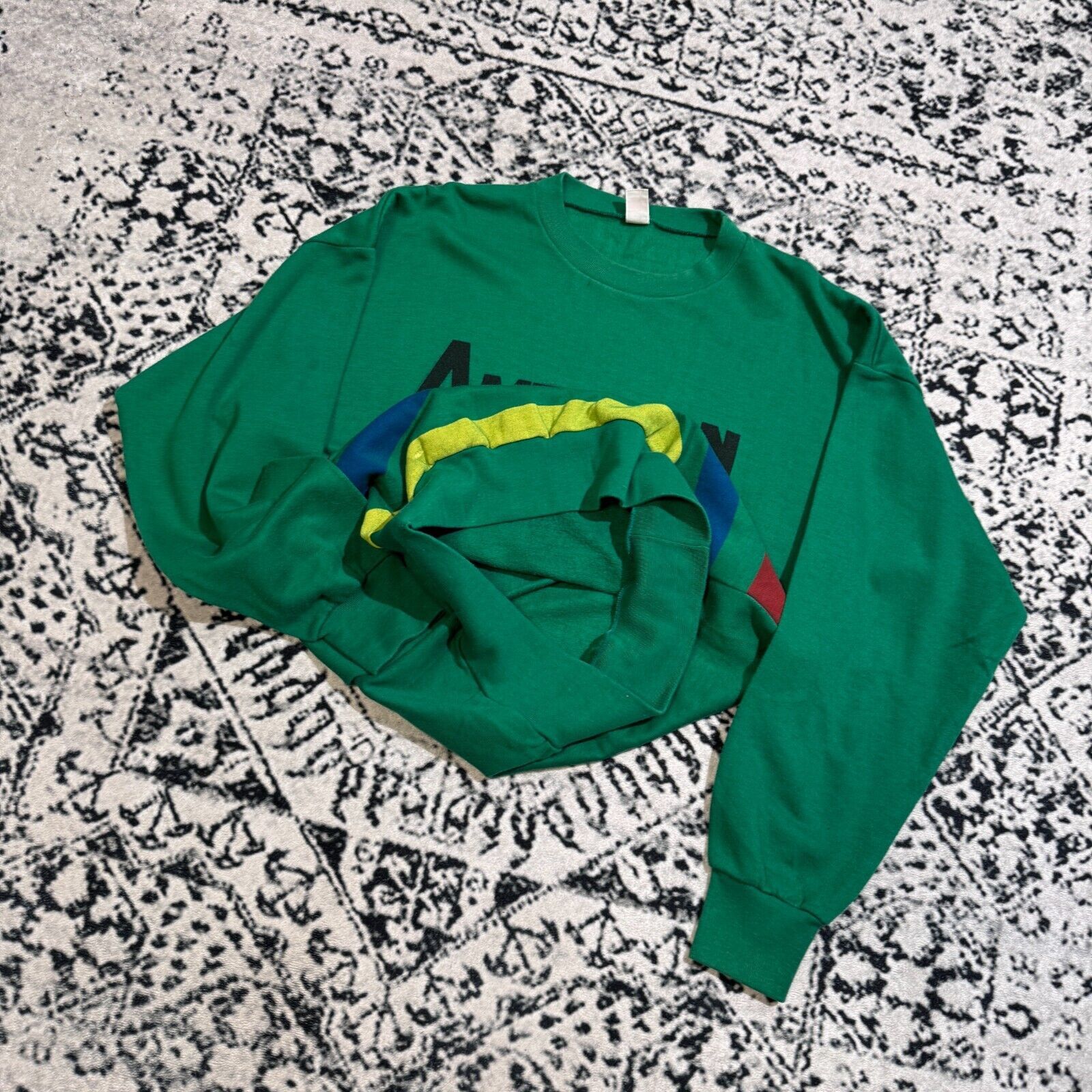 Vintage Vintage American Team Unisex Green Cotton Crewneck Size L Size US L / EU 52-54 / 3 - 9 Thumbnail