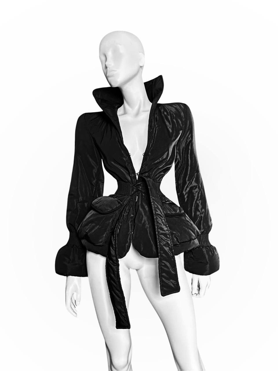 Roberto Cavalli Runway Roberto Cavalli Unique Fitted Jacket With Belt Size S / US 4 / IT 40 - 1 Thumbnail