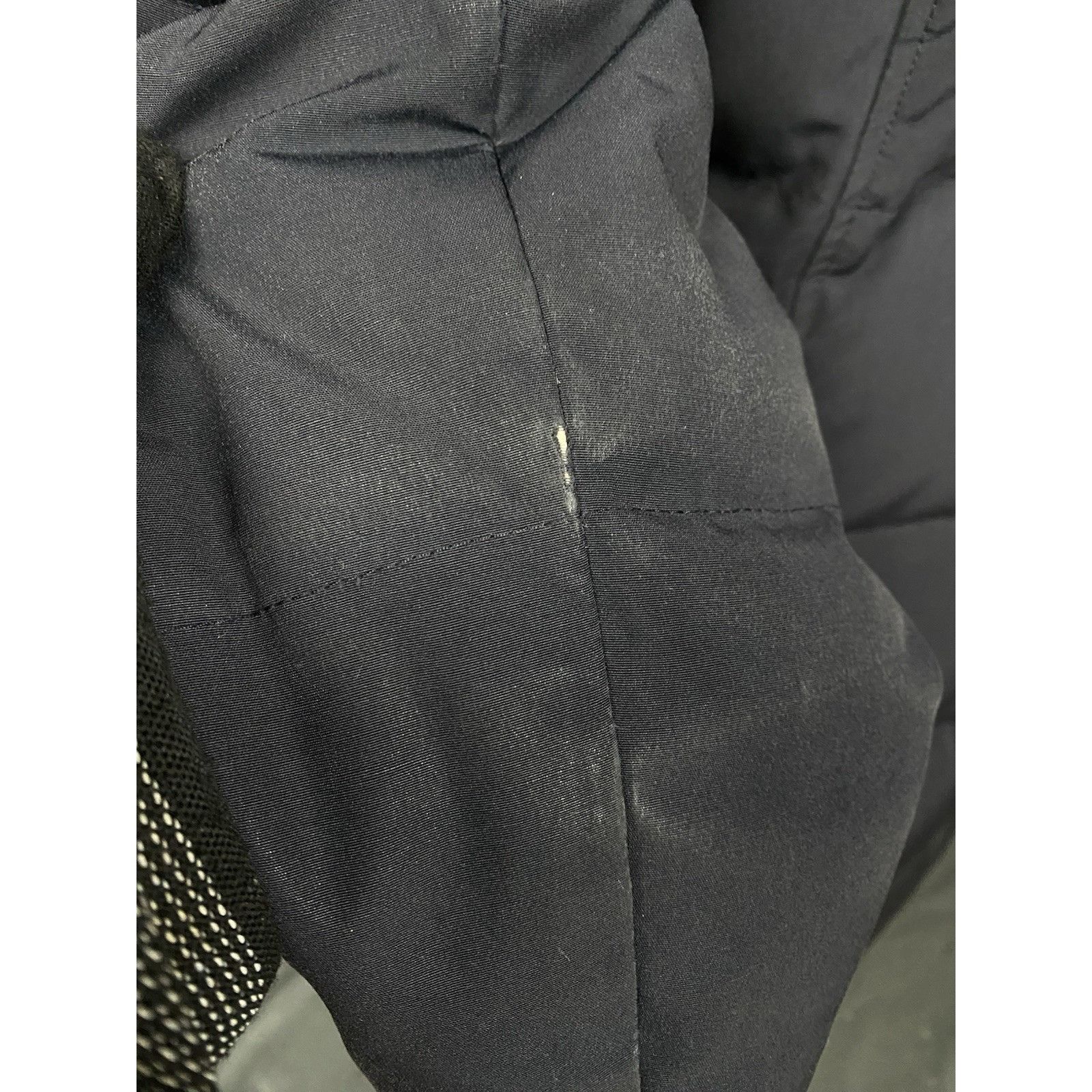 Canada Goose Canada Goose Auth Women's Black Down Insulated Parka Jacket Size L / US 10 / IT 46 - 13 Thumbnail