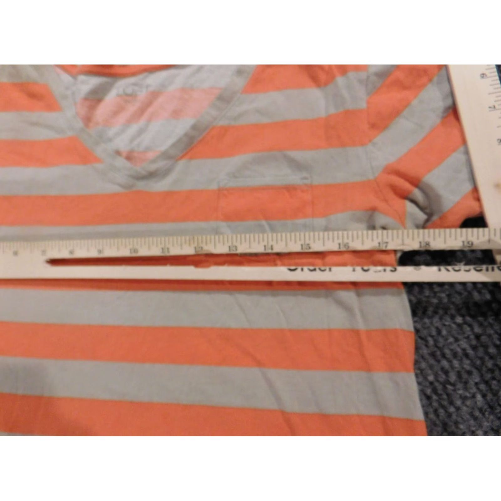 Ann Taylor Ann Taylor Loft Blouse Shirt Womens M Gray Striped Crew Neck Pullover Casual Short Sleeve Button Oxygen? (Note: Please verify) Size M / US 6-8 / IT 42-44 - 7 Thumbnail