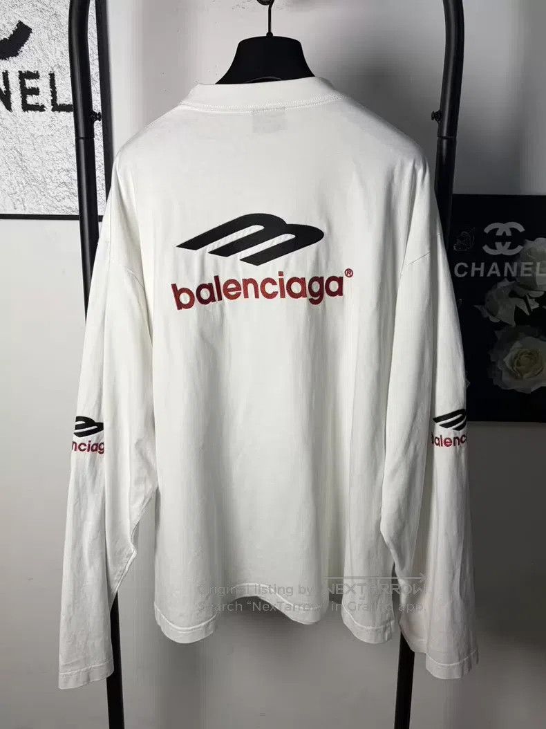 Balenciaga Balenciaga Embroidered Logo Sweatshirt Size US M / EU 48-50 / 2 - 2 Thumbnail