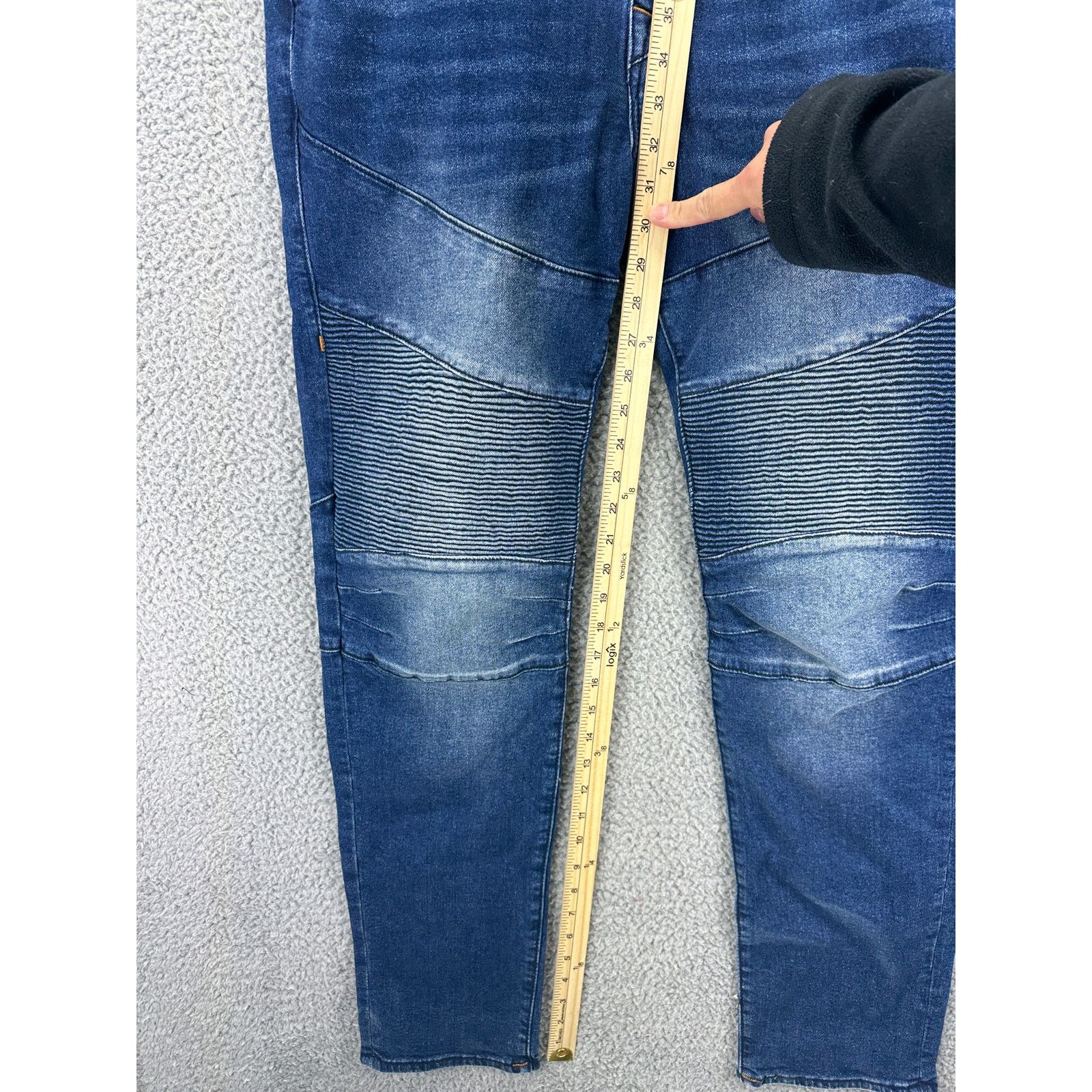 True Religion True Religion Rocco Relaxed Skinny Moto Jeans Mens 34 X 32 Size US 34 / EU 50 - 2 Thumbnail