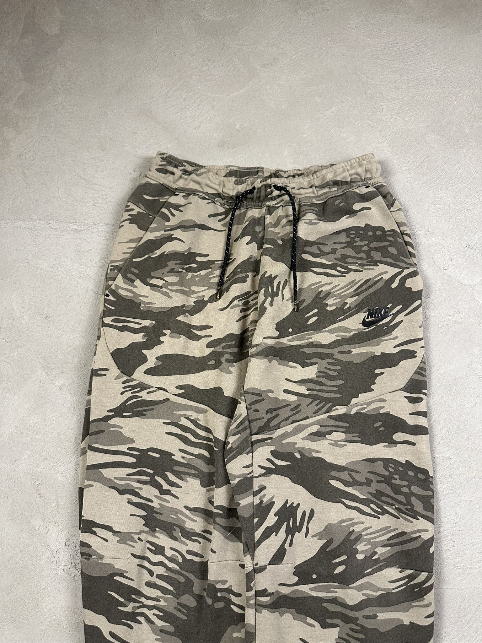 Nike Vintage Y2k Nike Tech Fleece Military Camo Drill Sweatpants Size US 32 / EU 48 - 3 Thumbnail