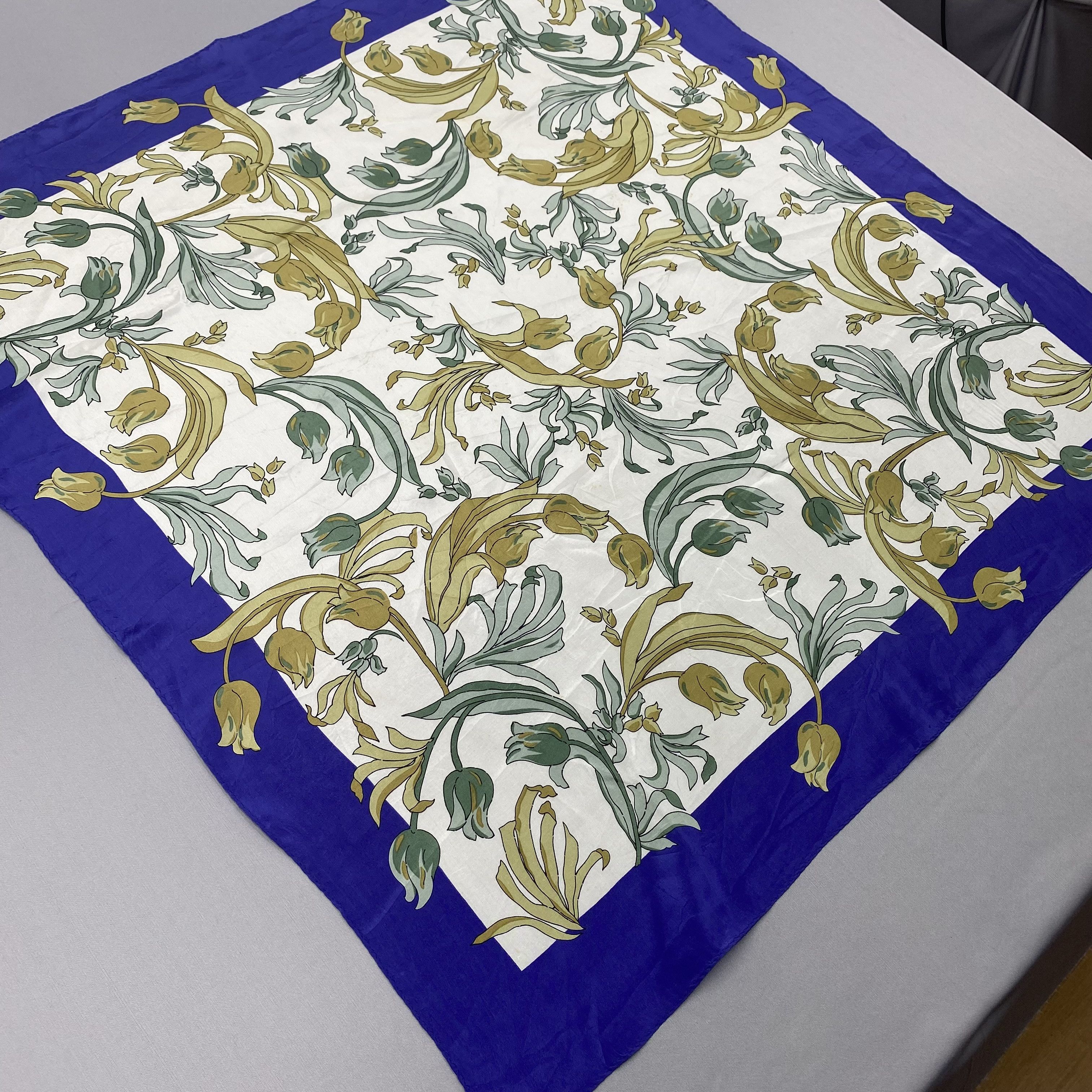 Japanese Brand Vintage Floral Swirl SILK Scarf Twill Wraps Scarves Size ONE SIZE - 4 Thumbnail