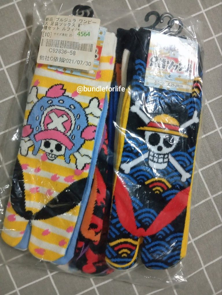 Japanese Brand × One Piece One Piece ☠️ Anime Tabi Socks Unisex 😍 Size ONE SIZE - 2 Thumbnail