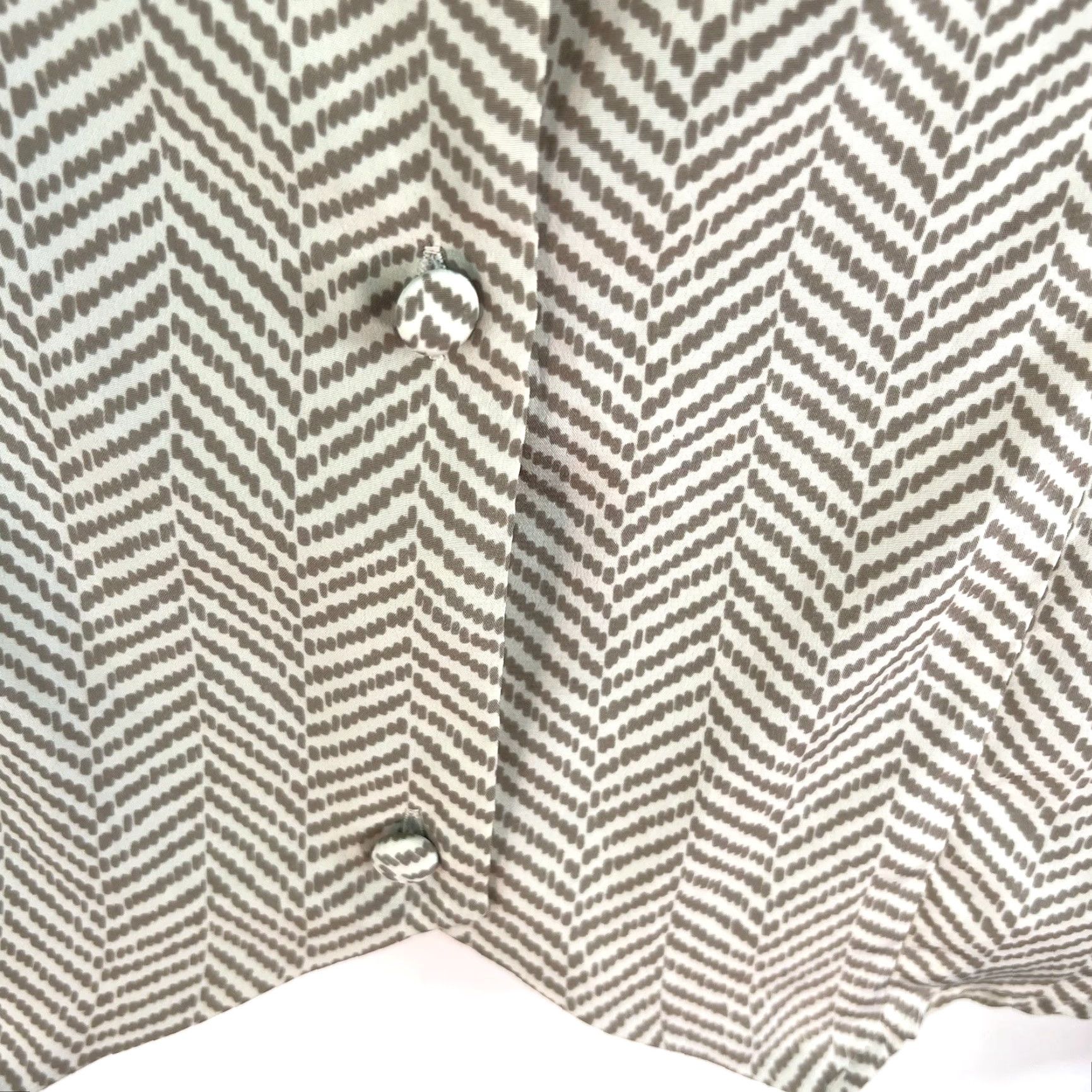 Vintage VINTAGE Eva Laurel Blouse Shawl Collar Herringbone Button-Up Women's Size 10 Beige 70s Pattern Mens? Women? Size L / US 10 / IT 46 - 6 Thumbnail