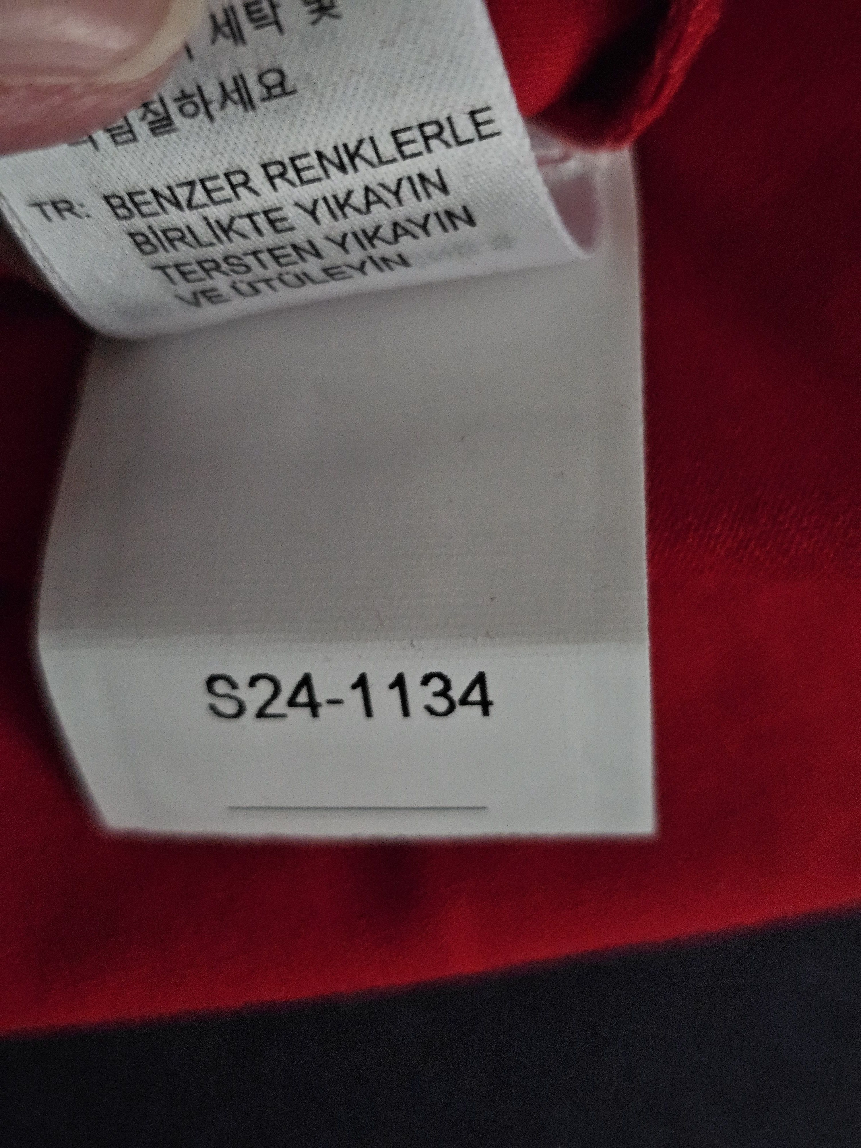 Other Left Point T-shirt Size US L / EU 52-54 / 3 - 16 Thumbnail