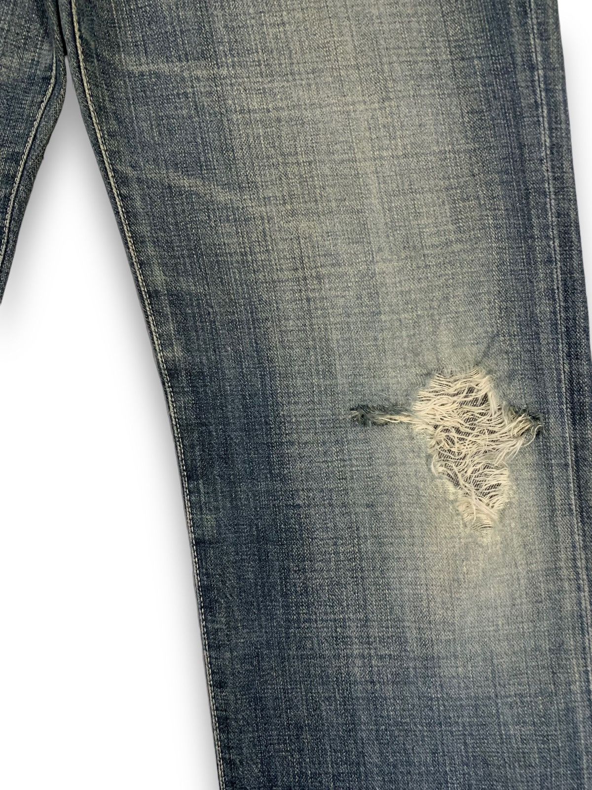 Jun Takahashi Vintage Y2K Uniqlo S002 Faded Loose Fit Distressed Jeans Size US 32 / EU 48 - 10 Thumbnail