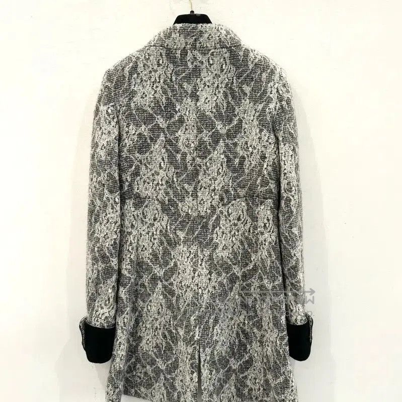 Chanel Chanel Black Wool Jacket for Women . Size M / US 6-8 / IT 42-44 - 4 Thumbnail