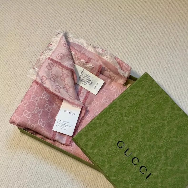 Gucci Gucci Pink Double G Print Wool Shawl-2506 Size ONE SIZE - 2 Thumbnail