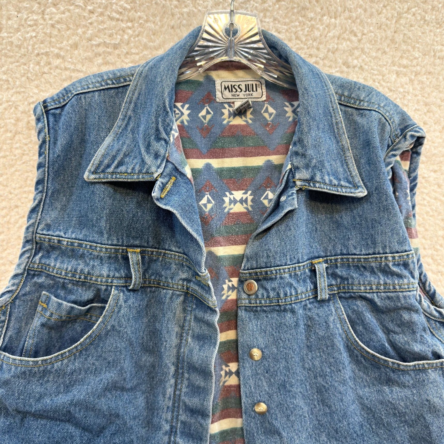 Native VINTAGE 90s Denim Vest Large Womens Western Southwestern Aztec Navajo Native Vest denim blue Miss Juli Vintage Size L / US 10 / IT 46 - 4 Thumbnail