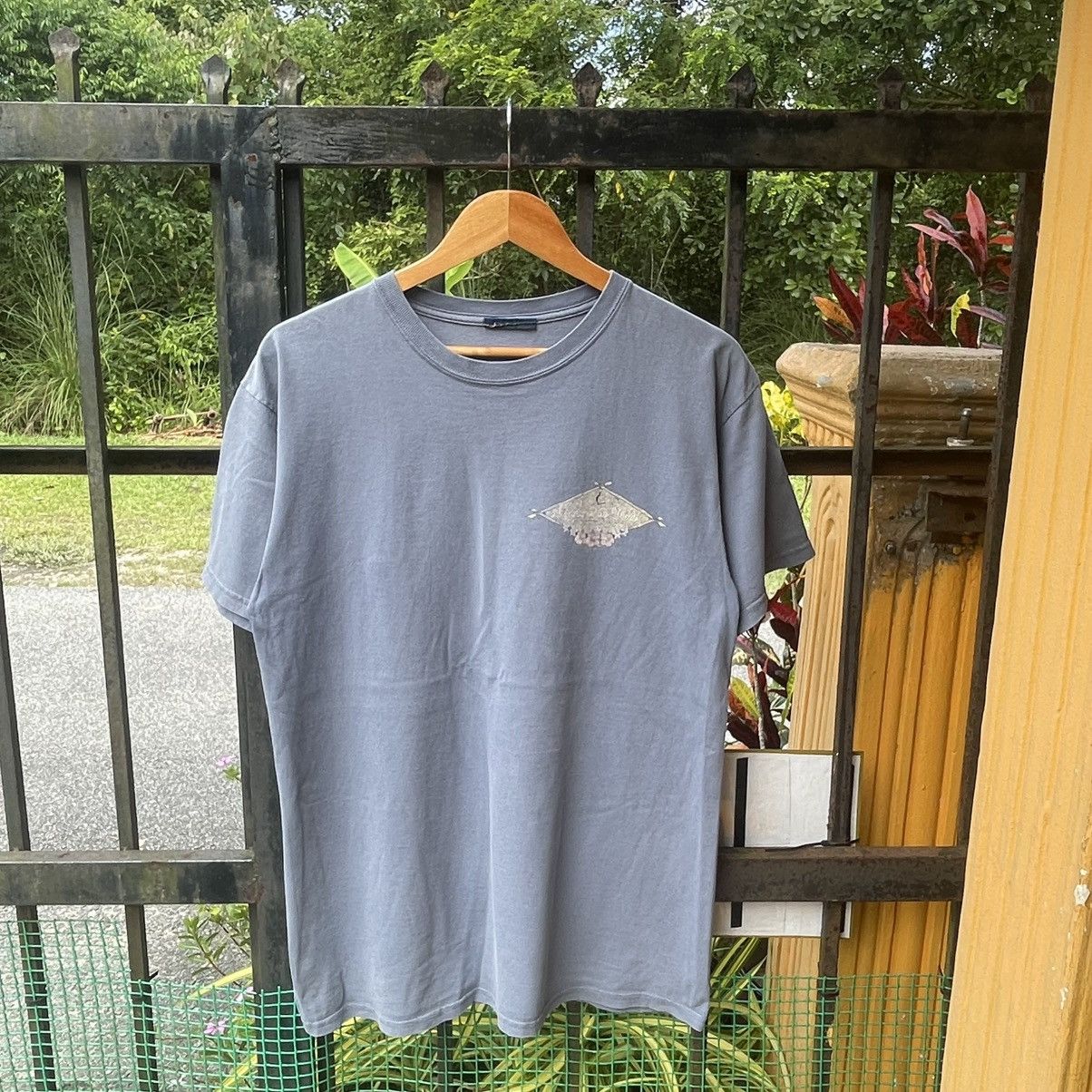 Vintage 🔥Vintage 90s Brave New World Hawaiian Motive Flower Surf Tee Size US L / EU 52-54 / 3 - 4 Thumbnail