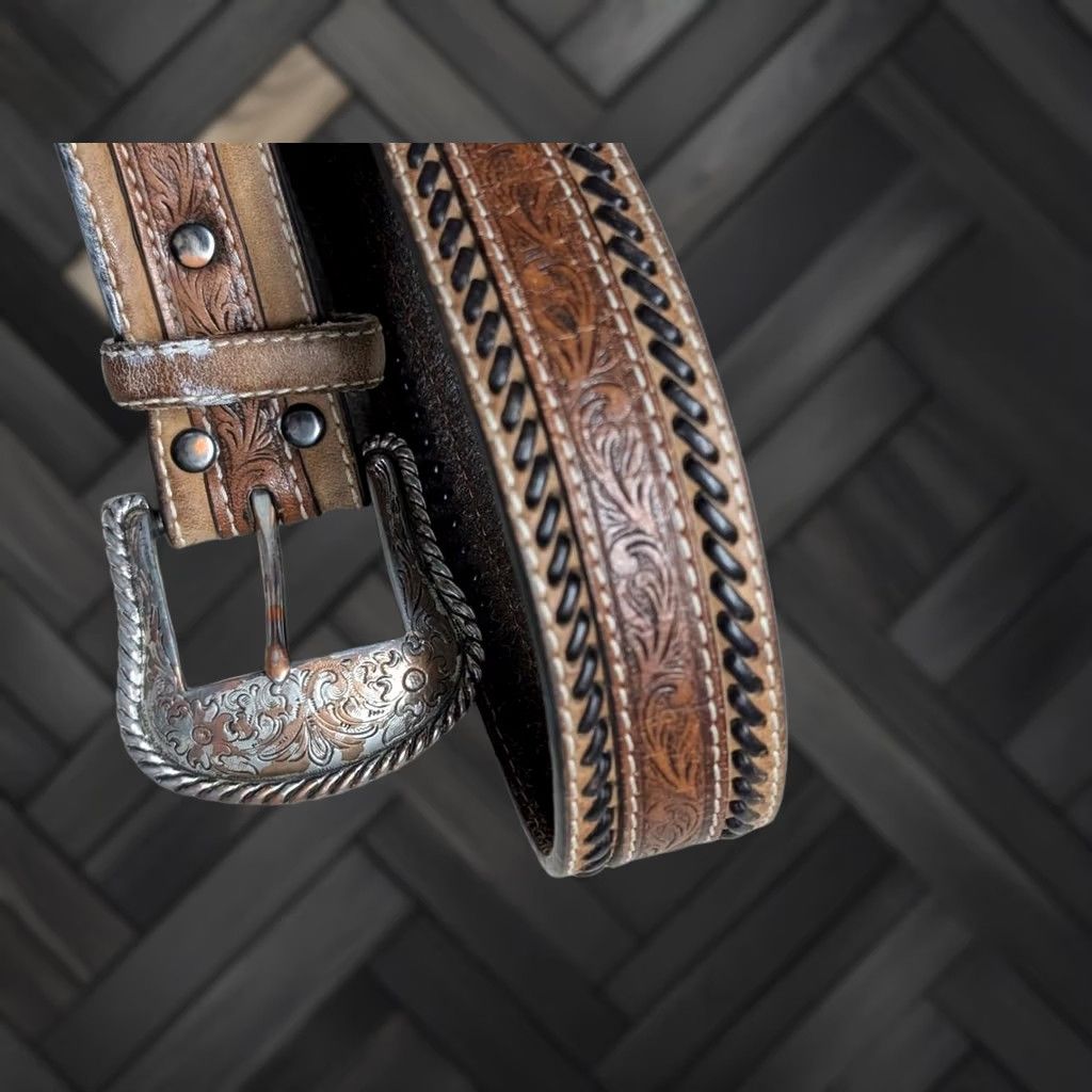 VINTAGE Ariat Western Belt Belt Men 32 Brown Tooled Laced Cowhide Native Southwestern 1-3/8" Mens
