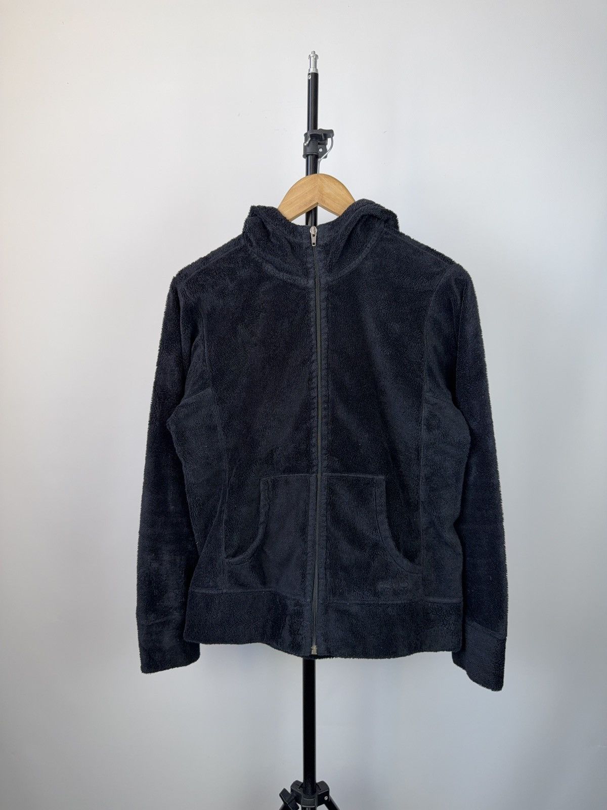 Patagonia × Vintage Vintage 00s Outdoor Patagonia Sherpa Hoodie women’s Jacket Size M / US 6-8 / IT 42-44 - 1 Thumbnail