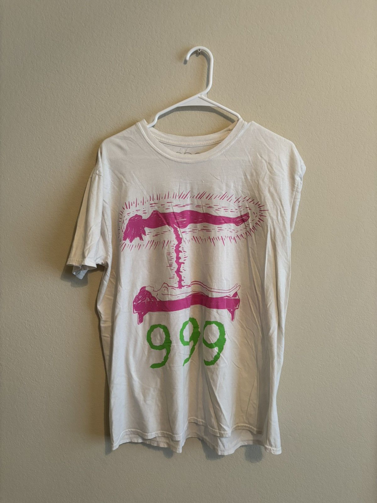 999 Club Juice Wrld / Nicki Minaj NickiWrld Tour T Shirt Size US XL / EU 56 / 4 - 1 Thumbnail